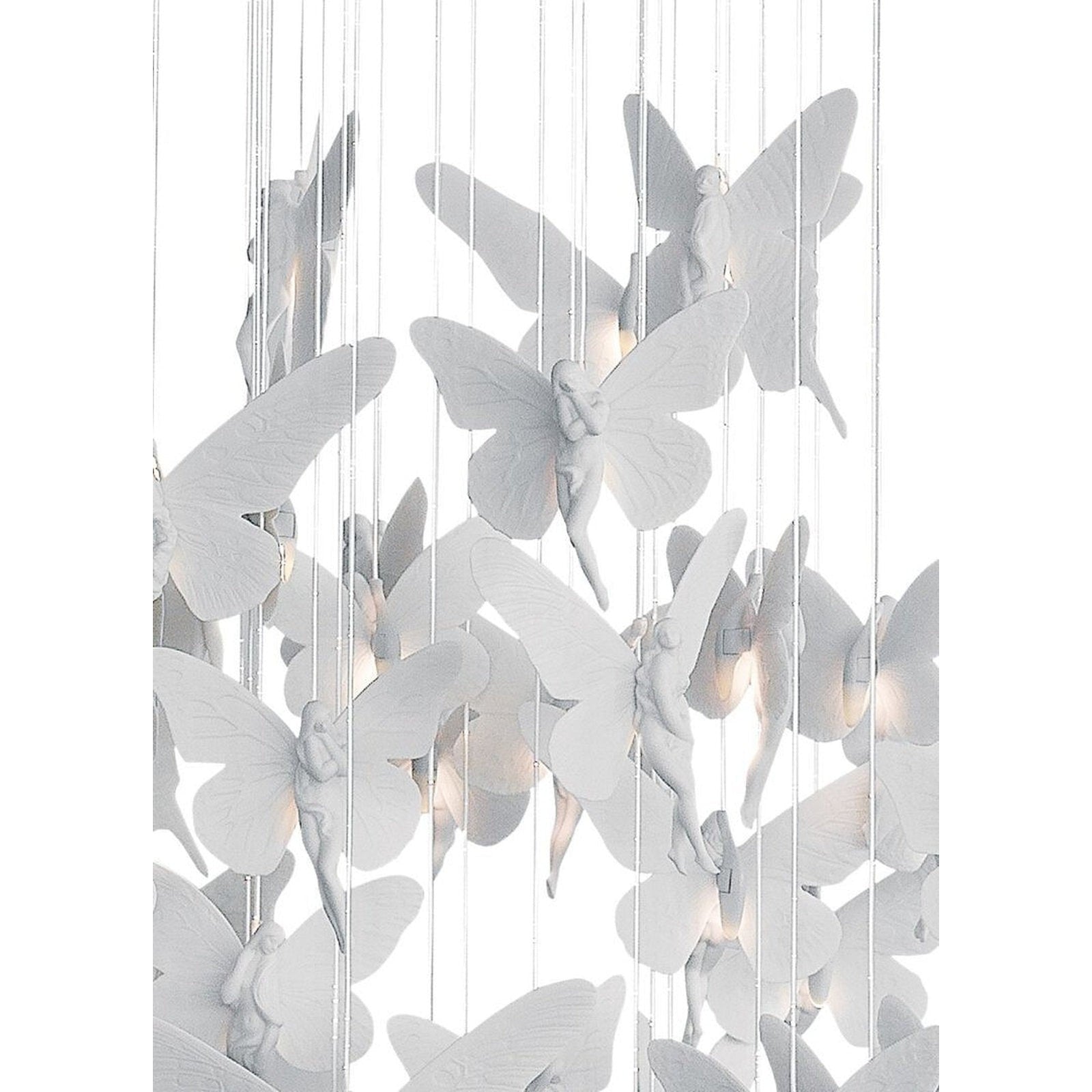 Niagara Chandelier 23"