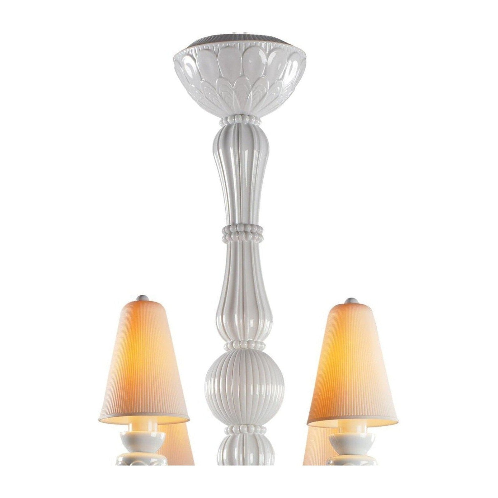 Vintage Nexora 8 Light Chandelier