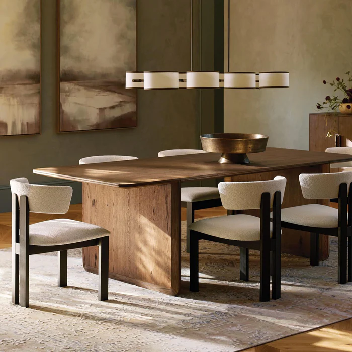 Daphne Linear Chandelier