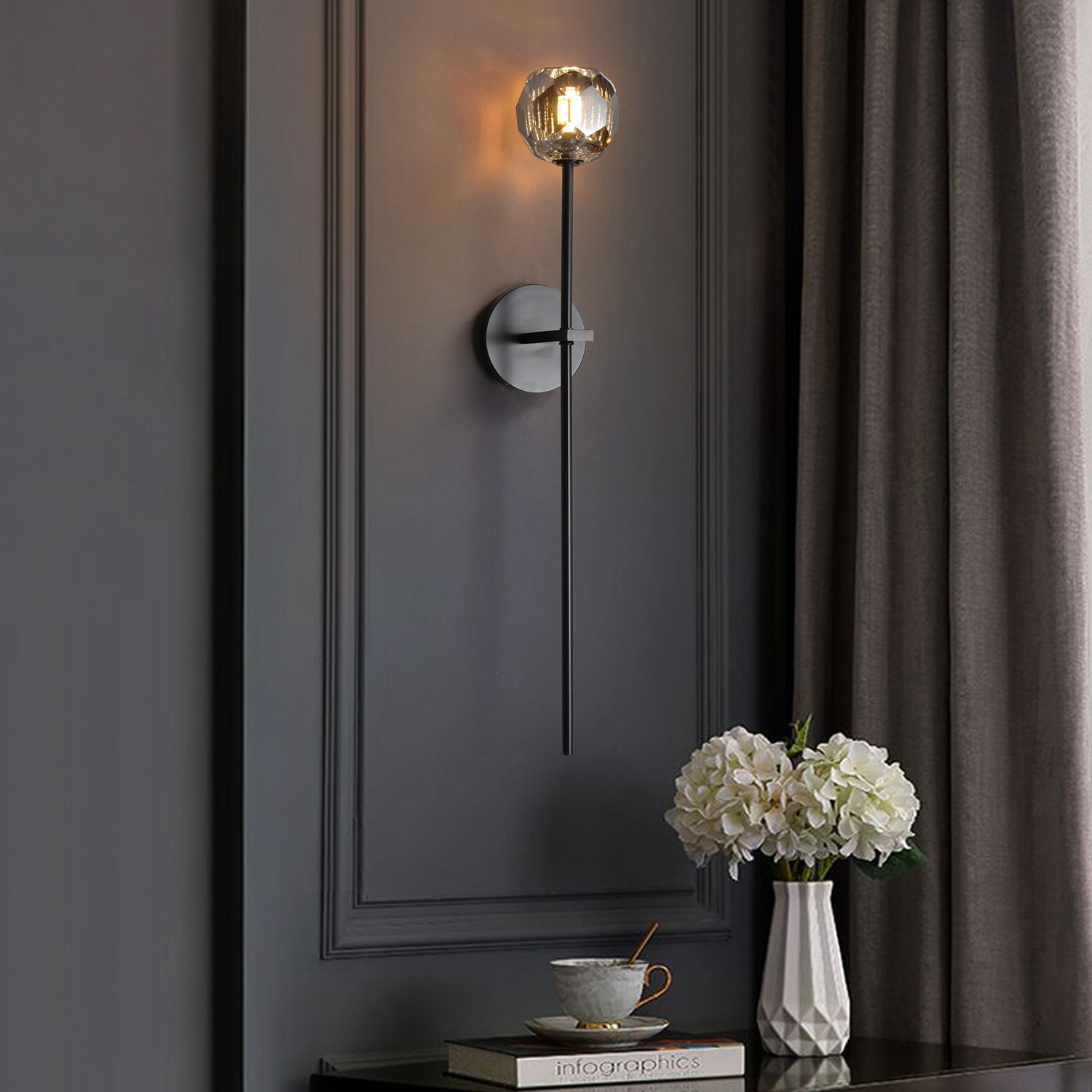 Bolura de Cristal Glass Grand Sconce