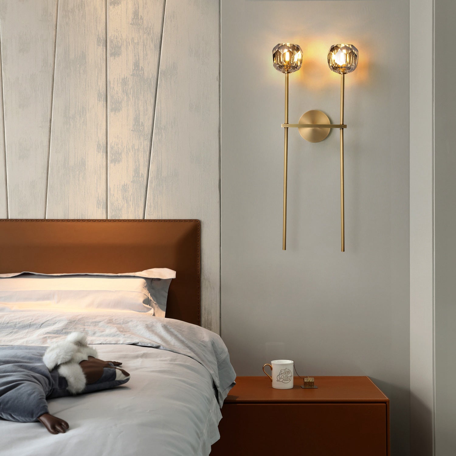 Bolura De Cristal Glass Grand Double Sconce