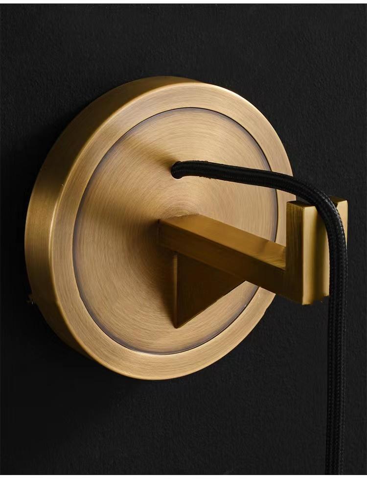 Louise Modern Alabaster Wall Sconce with Brass Finish