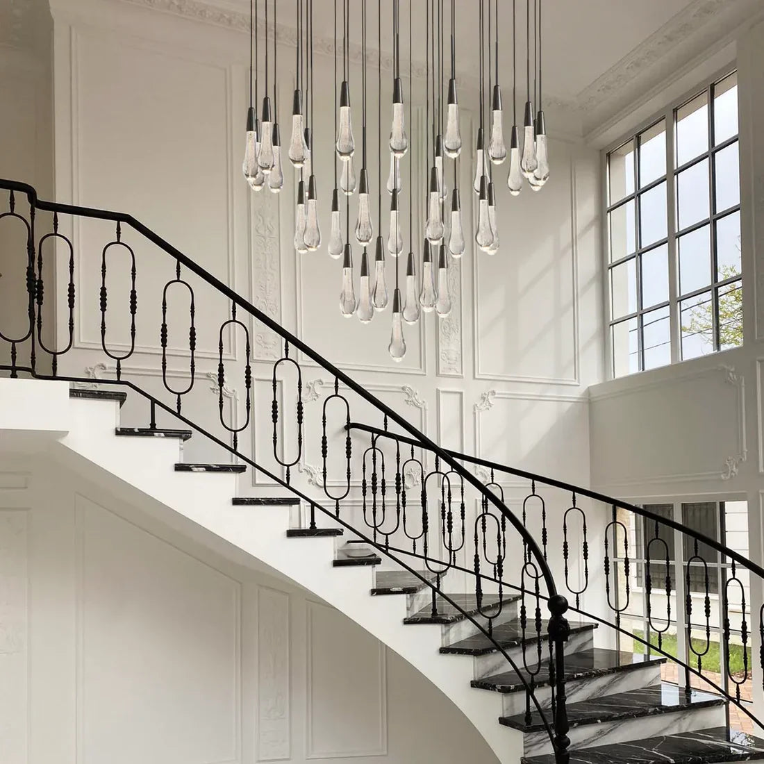 Soltaire Round Chandelier 17" 24" 36“ 58“