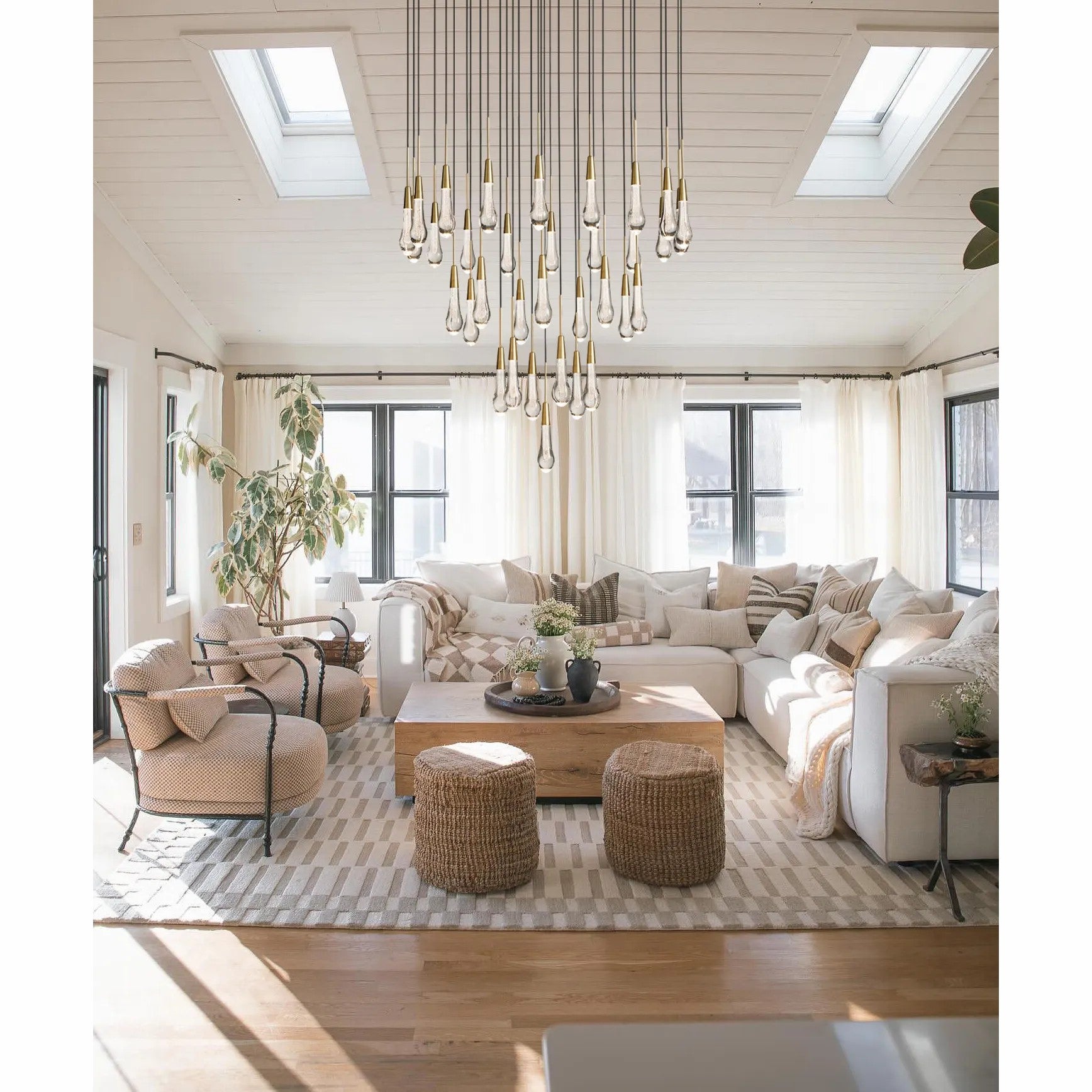 Soltaire round chandelier 36'' for living room/ bedroom
