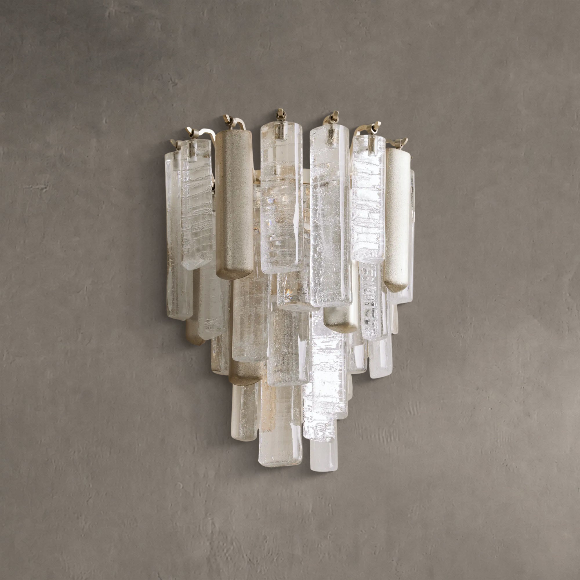 Neve Sconce