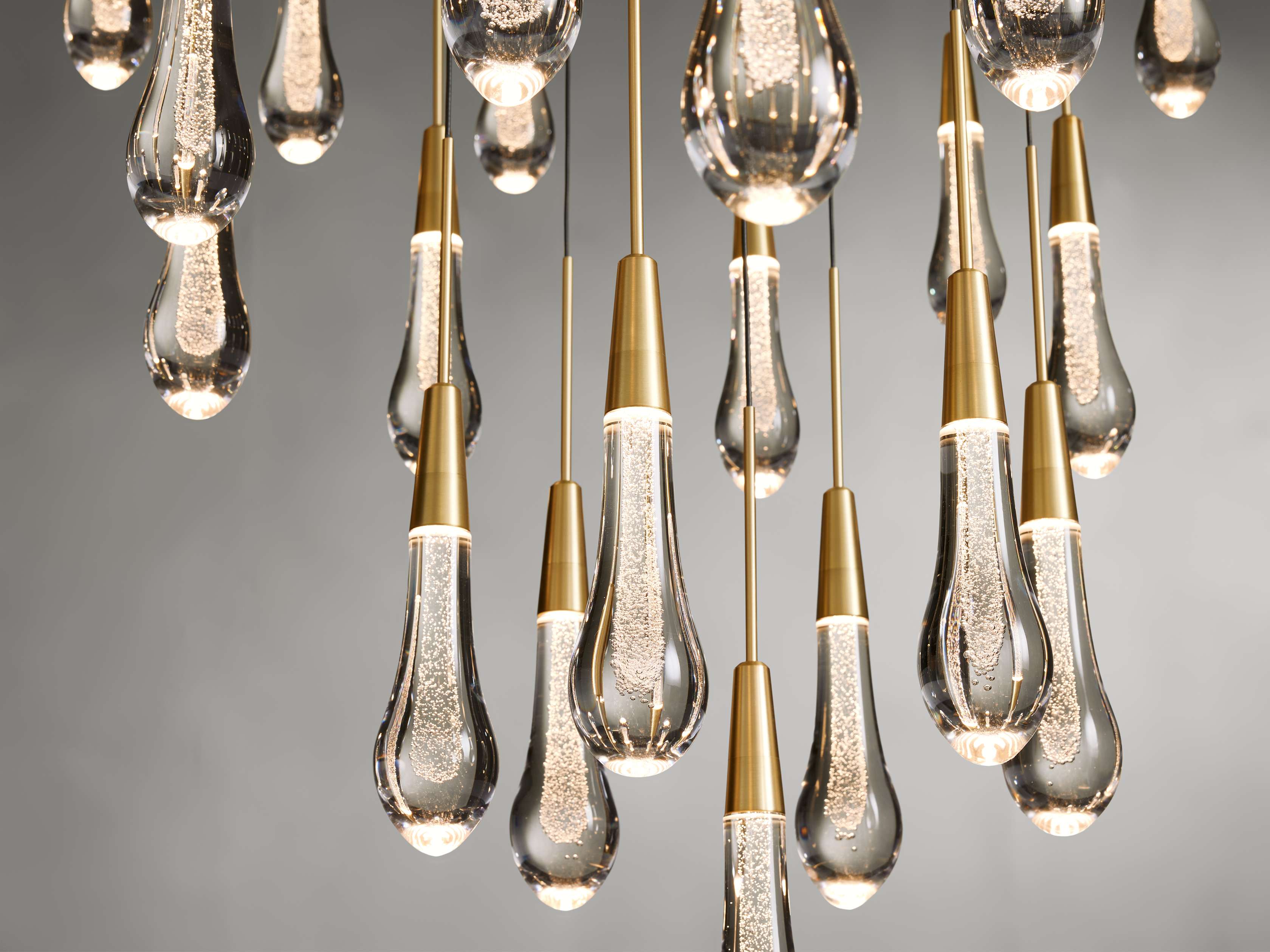 Soltaire Round Chandelier 17" 24" 36“ 58“