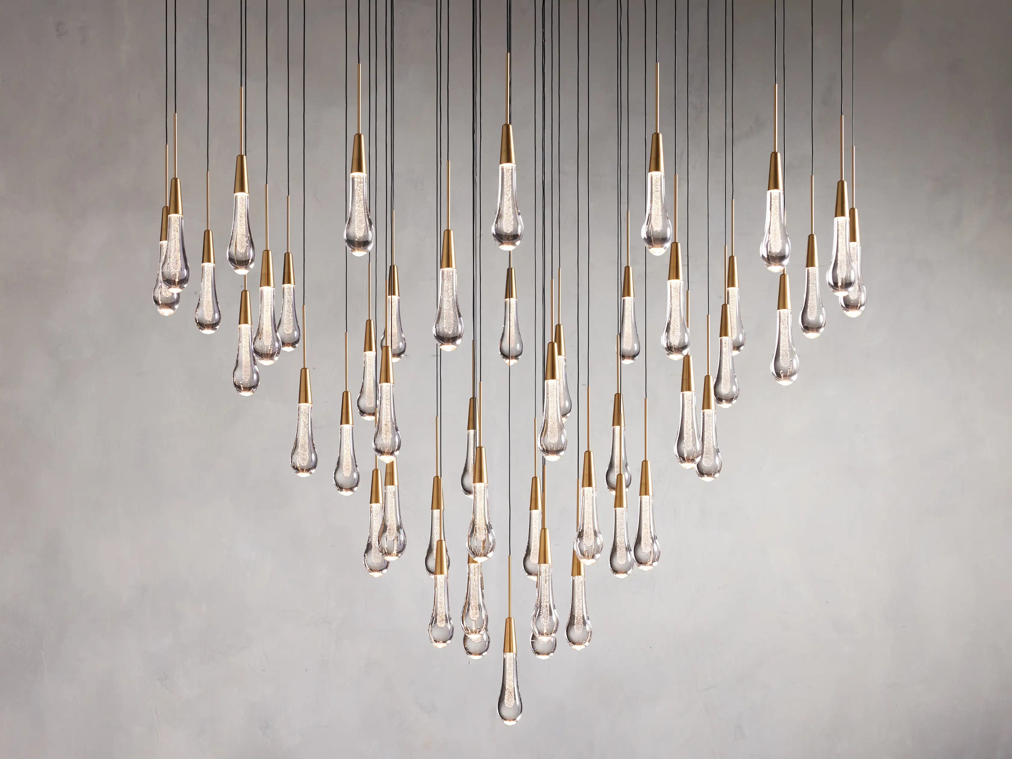 Soltaire Round Chandelier 17" 24" 36“ 58“