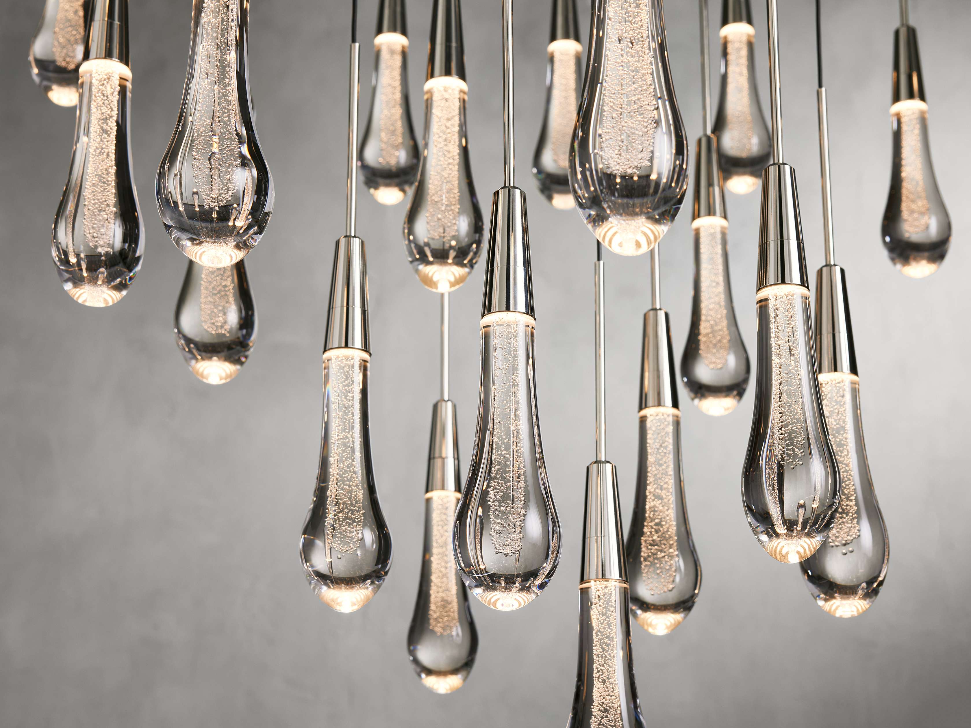 Soltaire Round Chandelier 17" 24" 36“ 58“