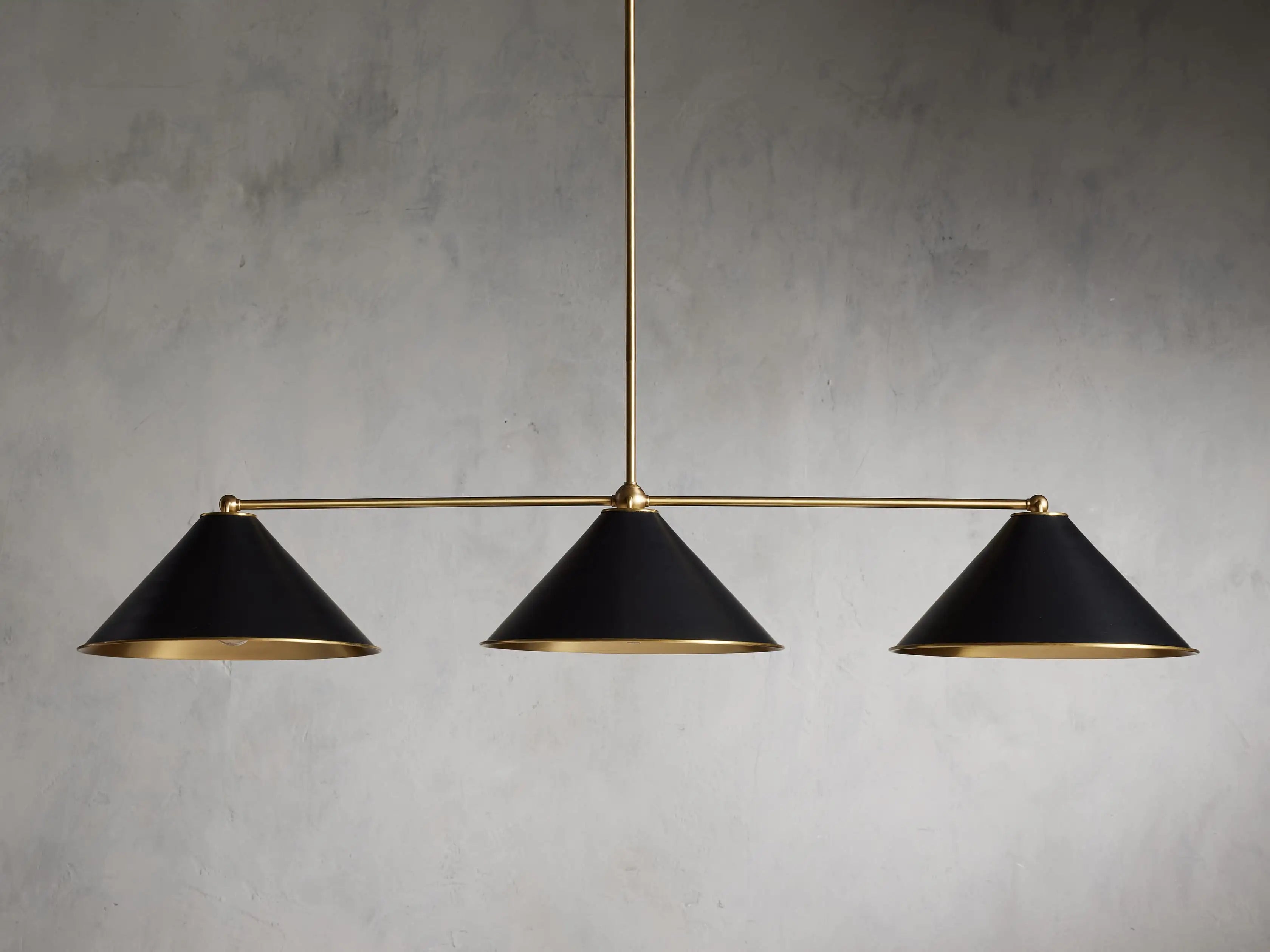 Arno Linear Chandelier