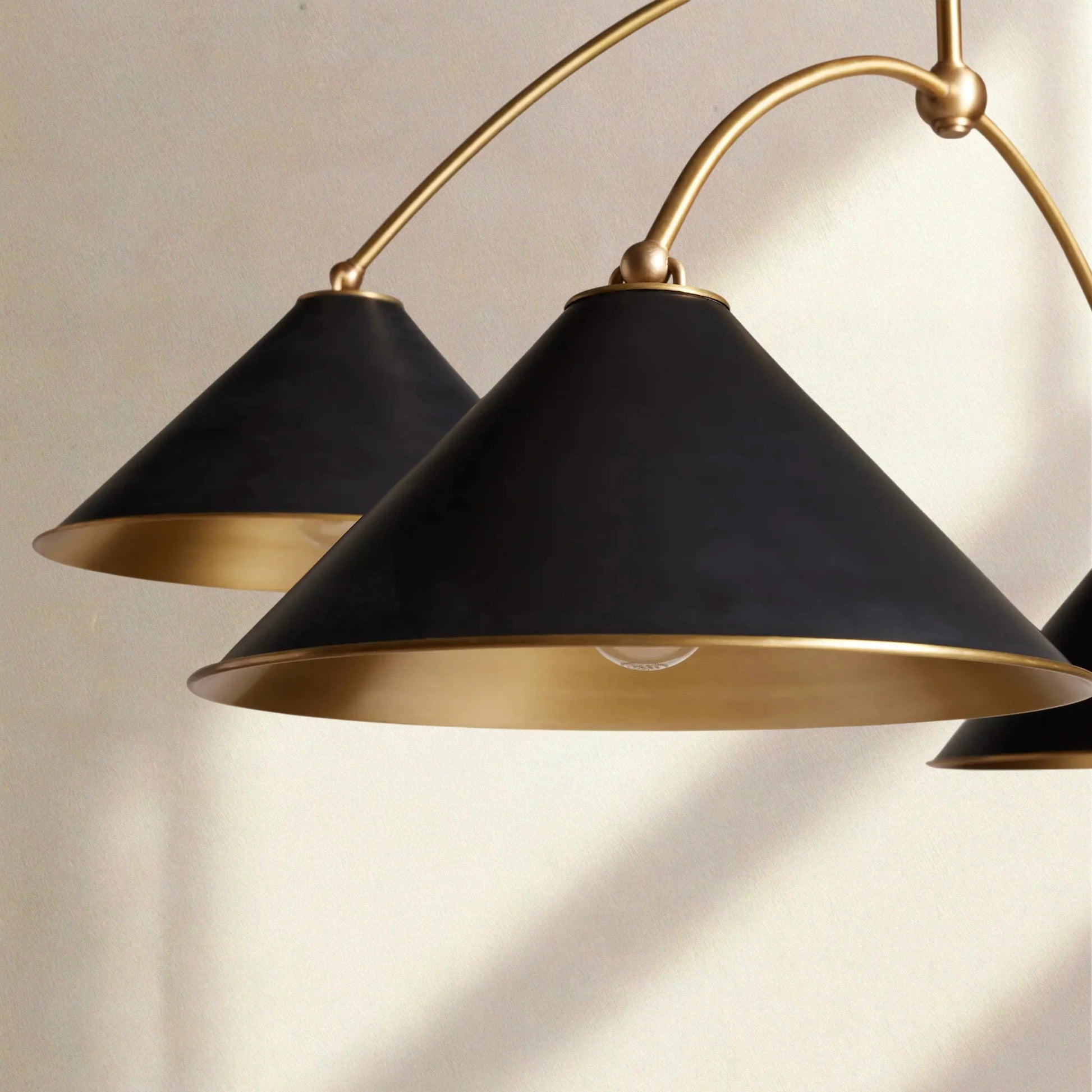 Arno 4-Light Pendant Chandelier