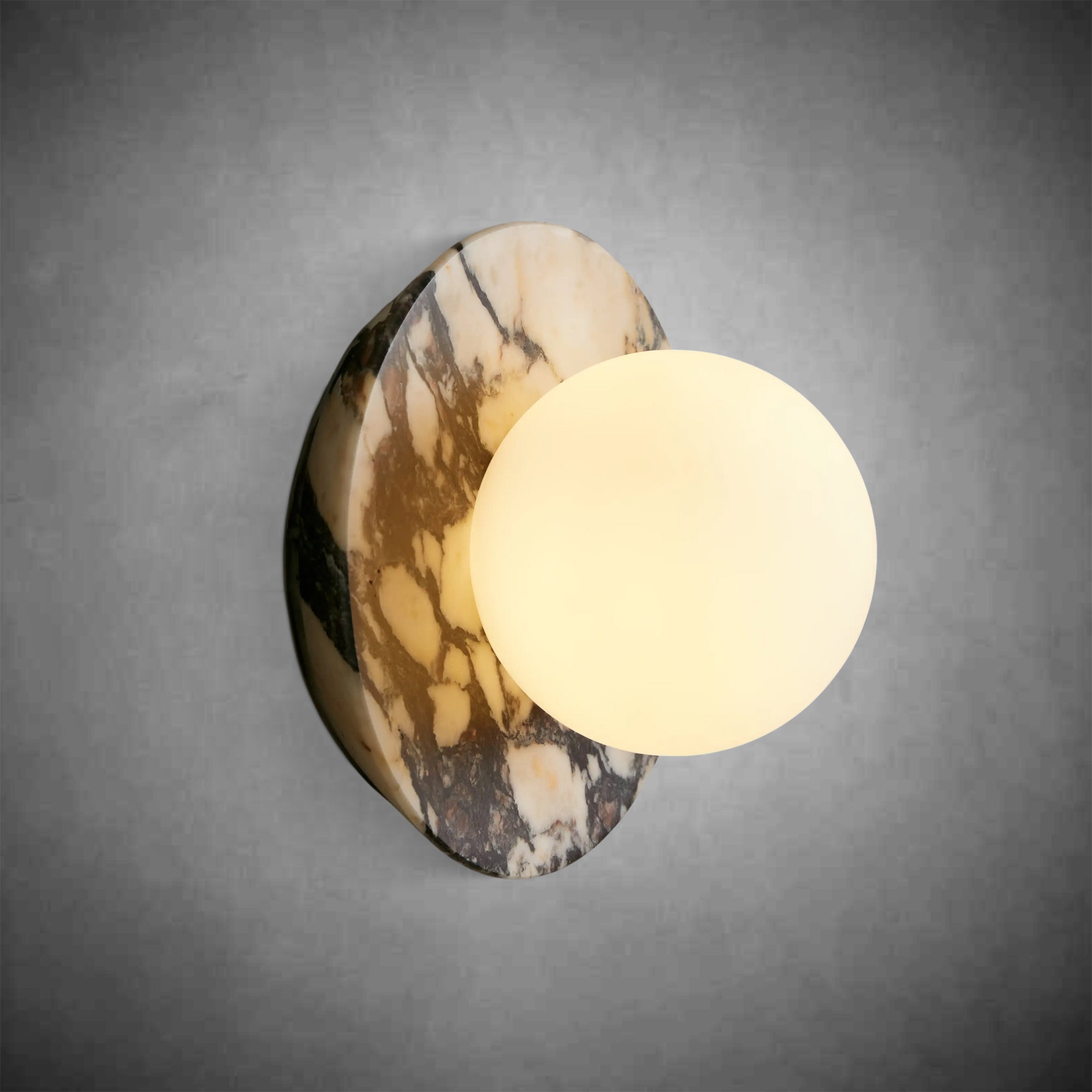 Corinna Sconce