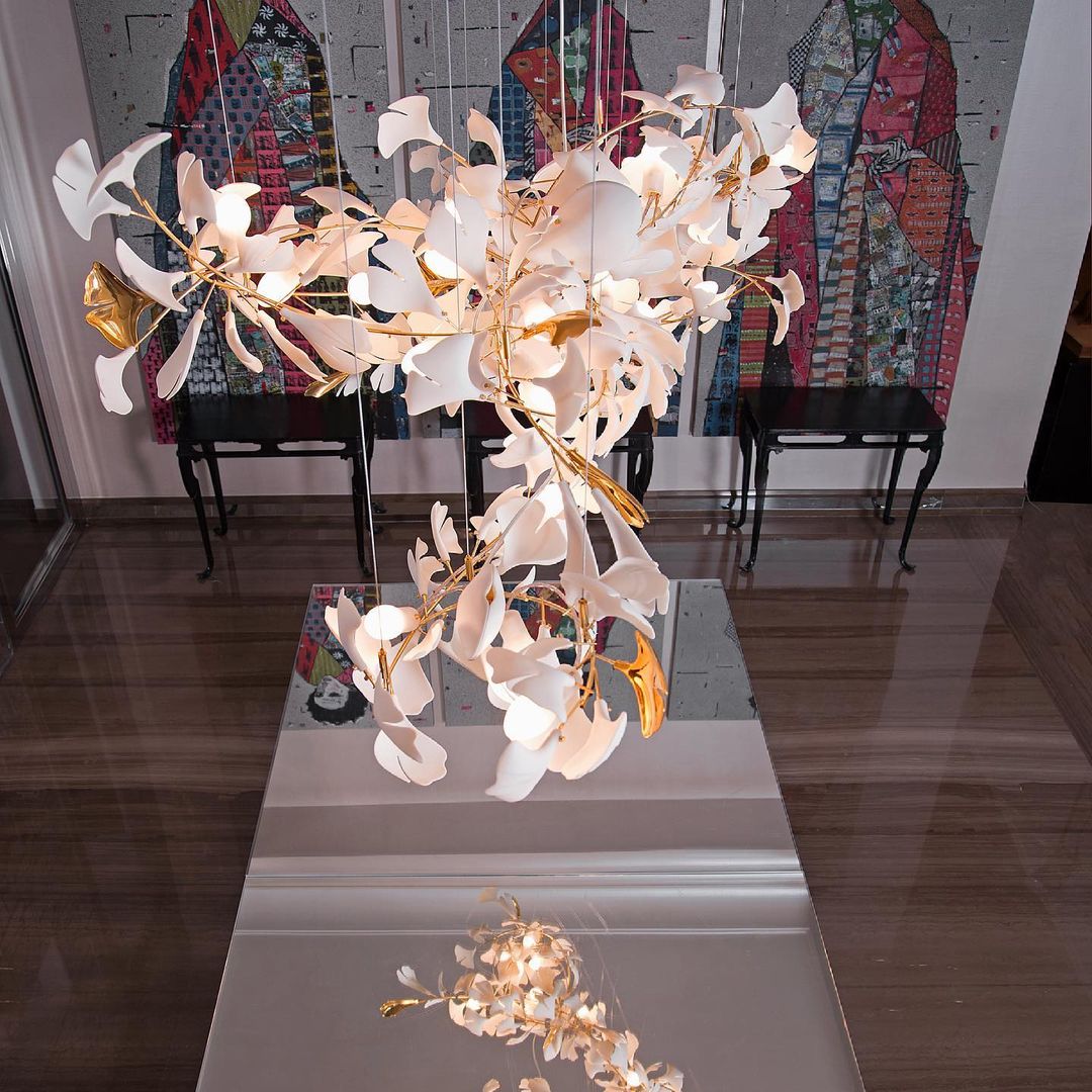 Gingko Leaves Ceramics Spiral Branch Chandelier