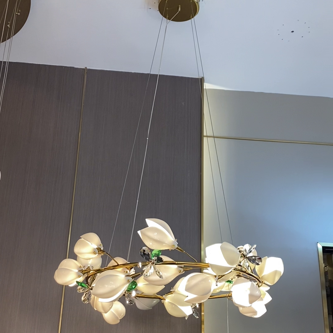 Art Design Creative Ceramic Magnolia Ring/Linear Chandelier for Bedroom/Living Room/Dining Room/Kitchen Island