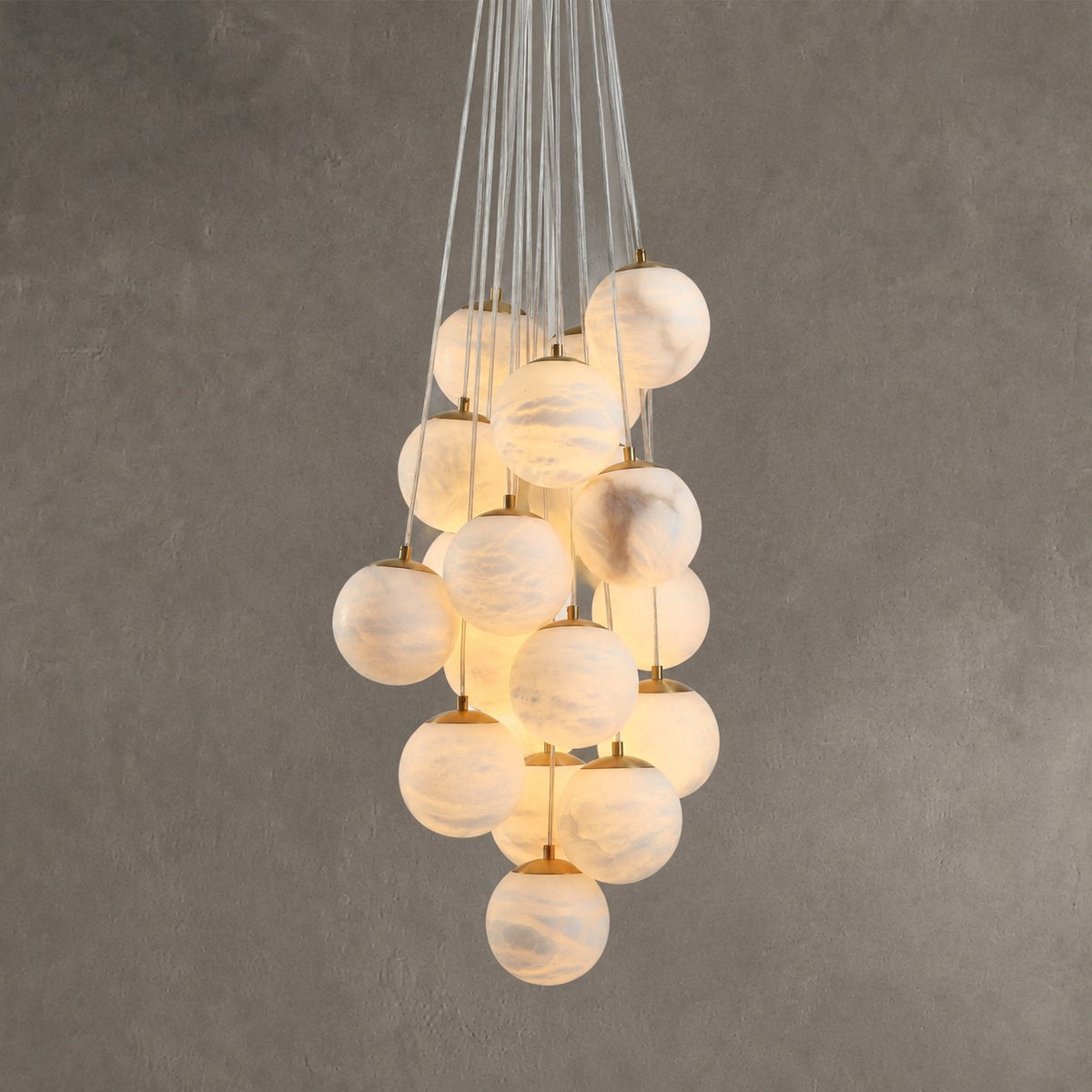 Aspen Alabaster 19 Light Chandelier 33.5"