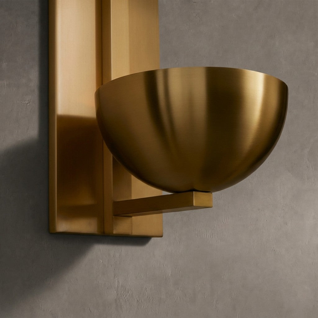 Castrino Sconce