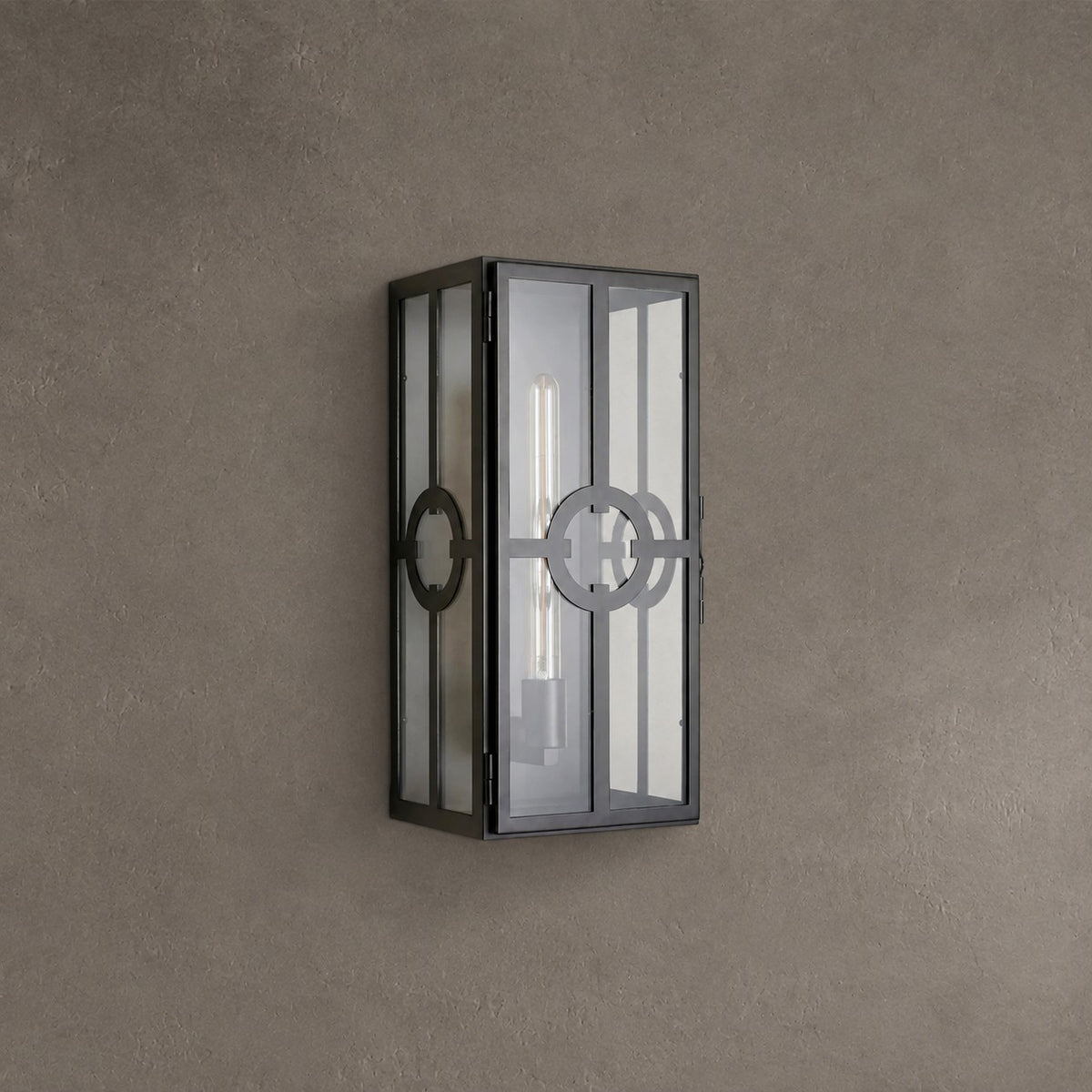 Cliffmere Outdoor Sconce 19''22''