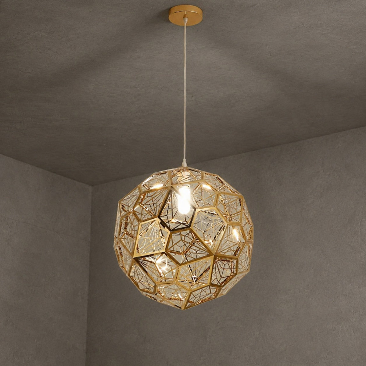 Elegant Italian Designer Single 1-Light Textured Geometric Pendant Lamp With Bulbs Diamond Ball Shaped Ceiling Light Fixture In Gold Finish