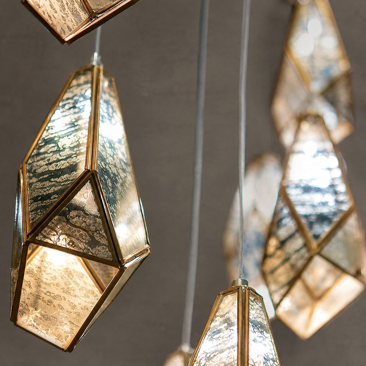 Glass Mirror 36-Light Round Multi-Drop 33'' Chandelier