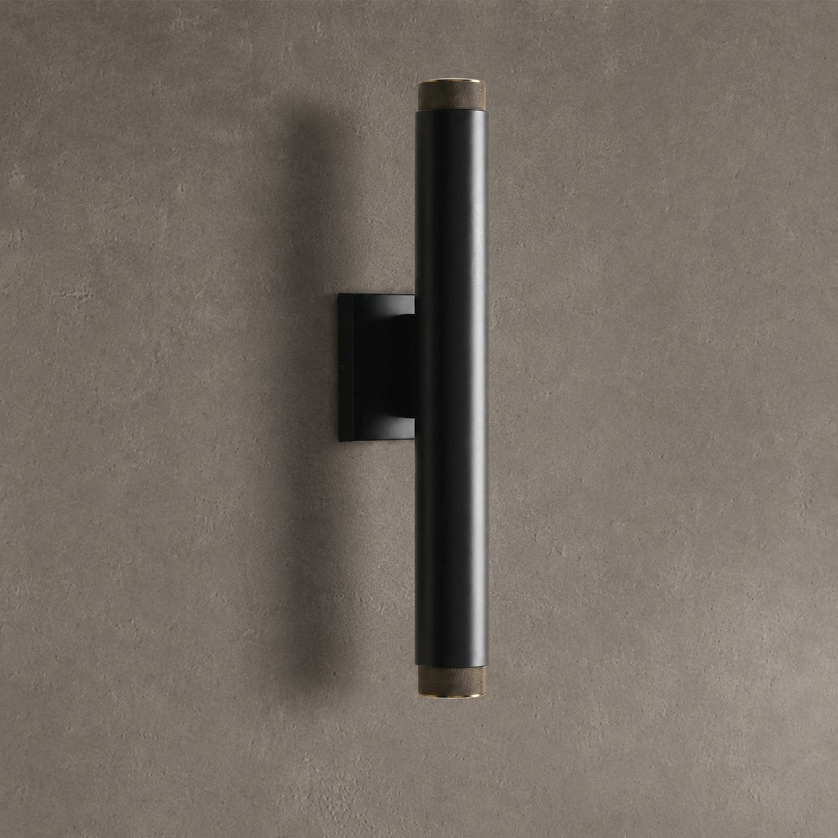 Lumbrado 2-Light Outdoor Wall Sconce