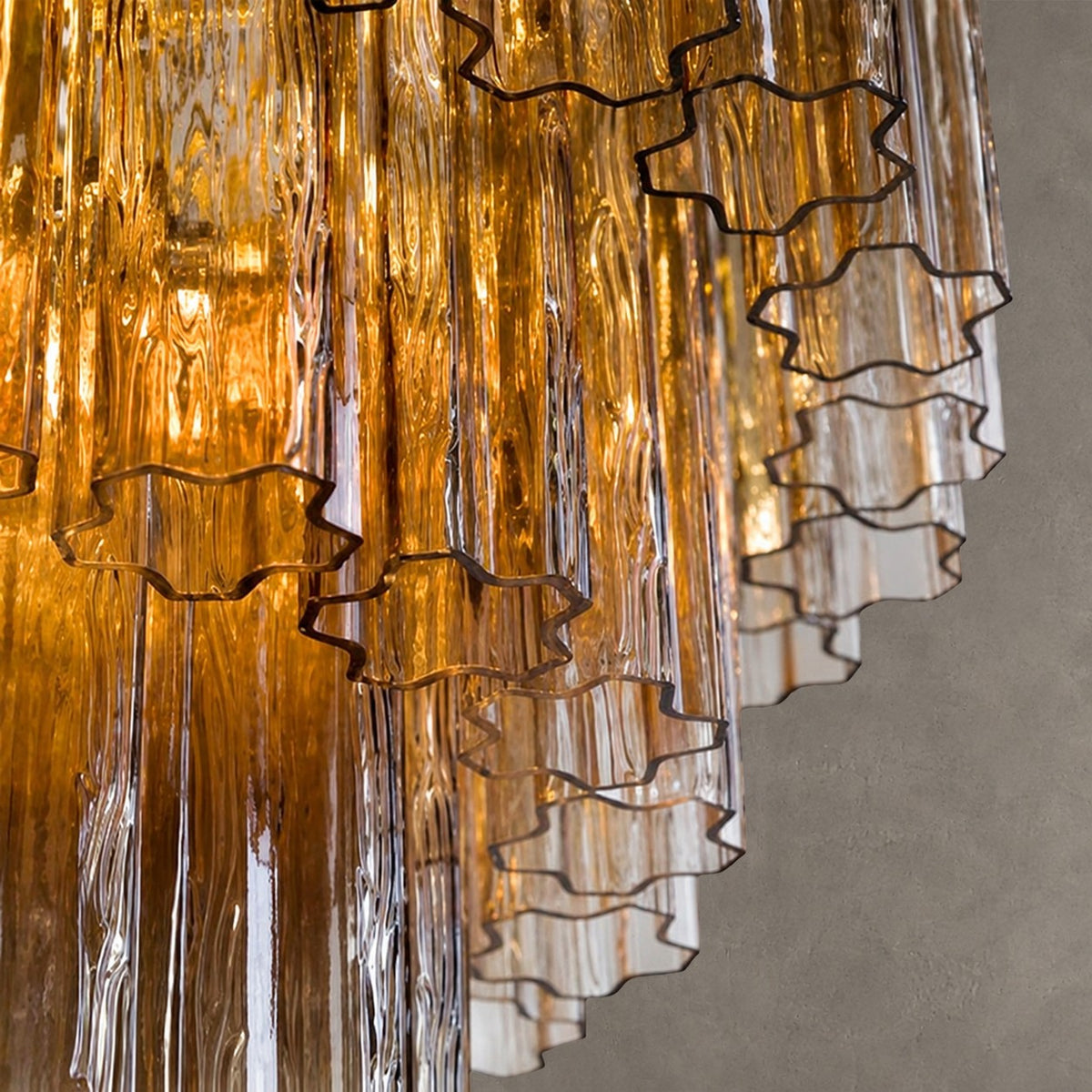 reviso Murano Fluted Glass Chandelier 28″