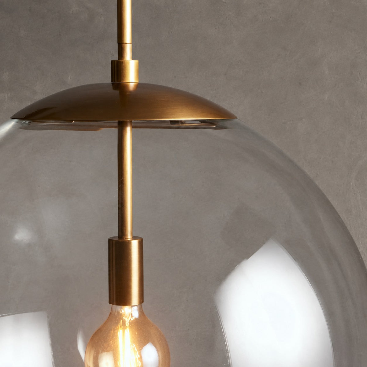 Westvane XL Globe Pendant with Rod