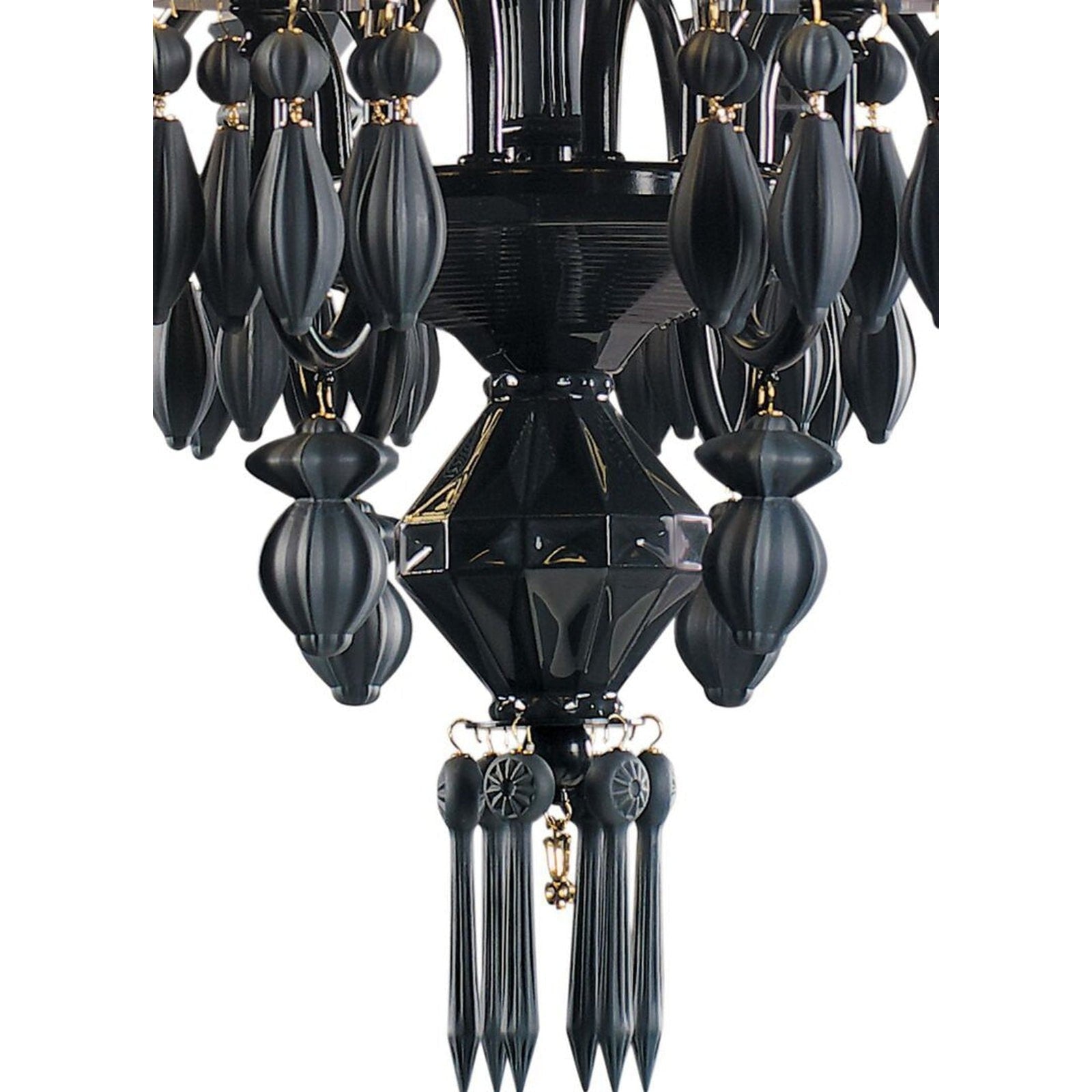 Belle De Nuit 12 Lights Chandelier