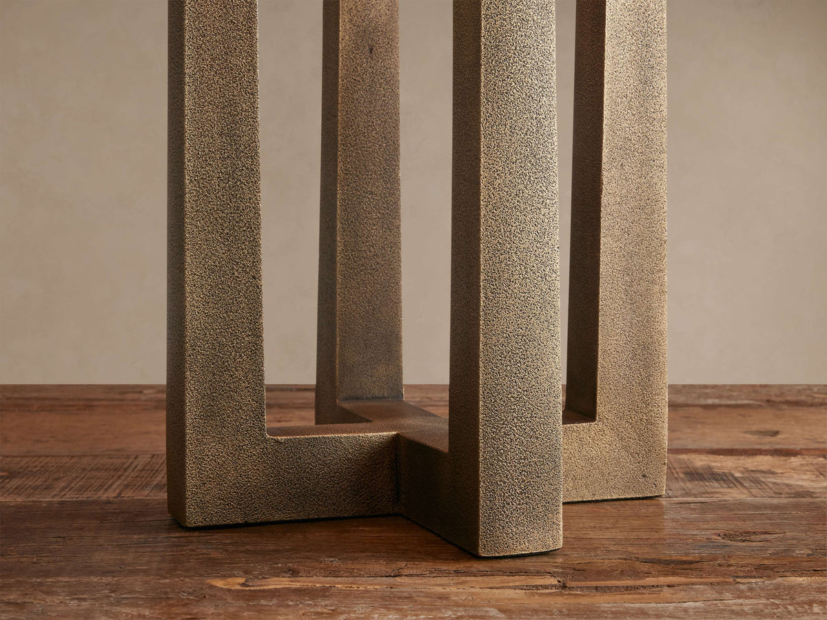 Emvelle Table Lamp