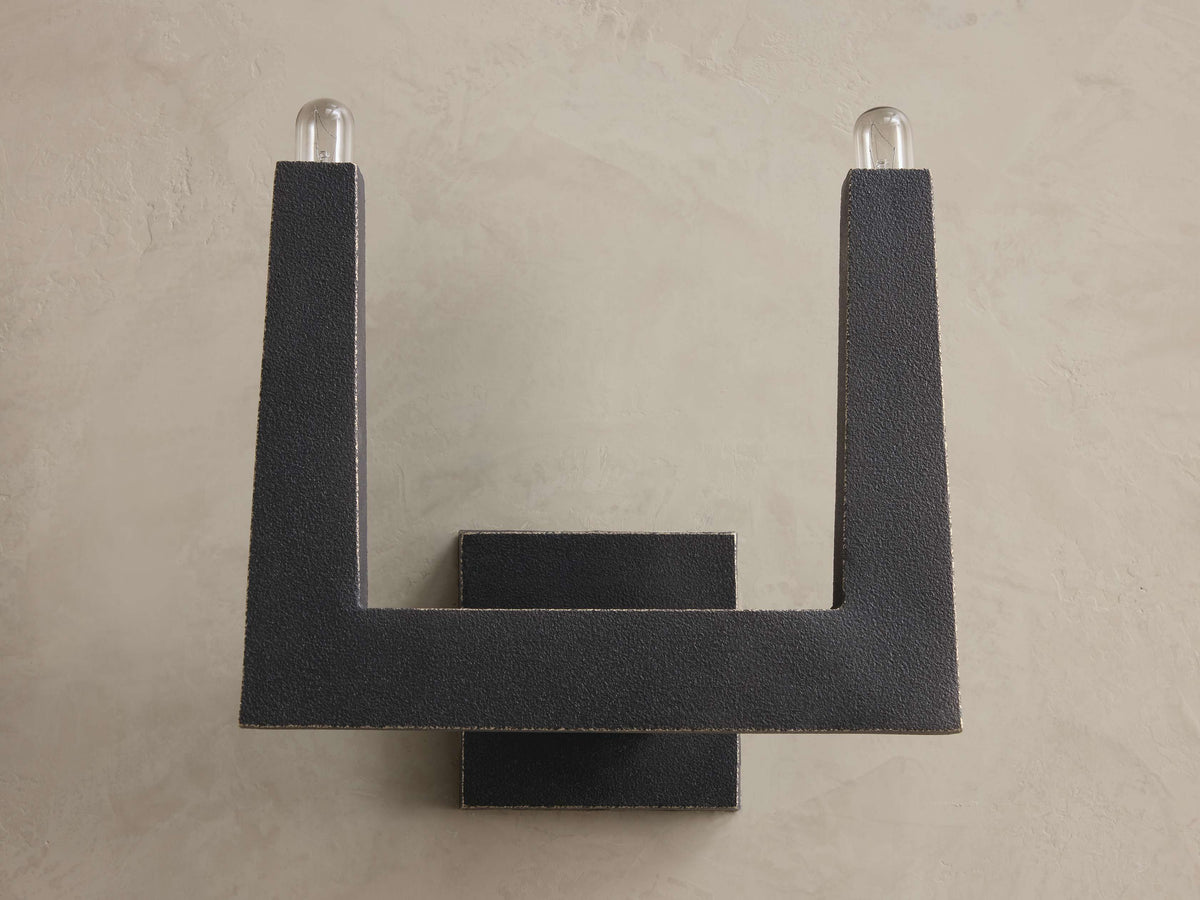 Emvelle Sconce