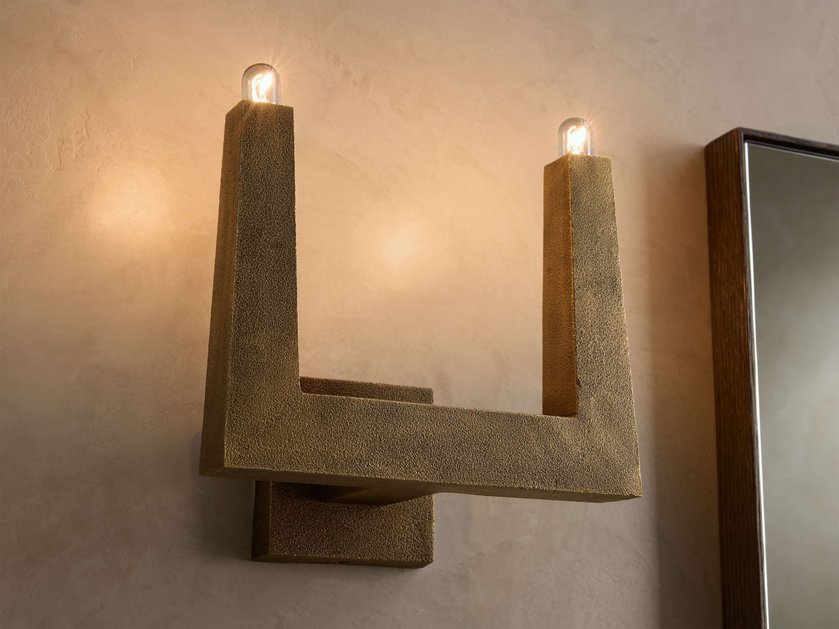 Emvelle Sconce