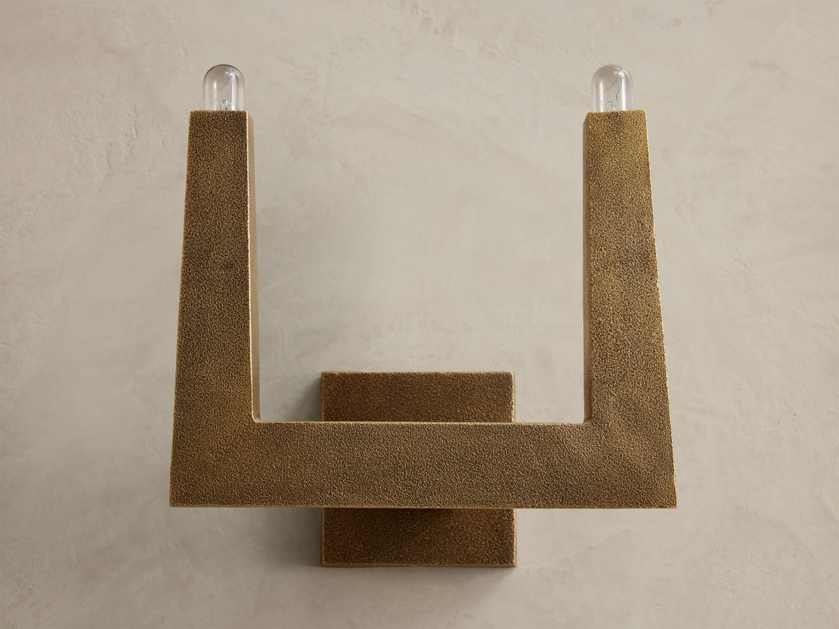 Emvelle Sconce