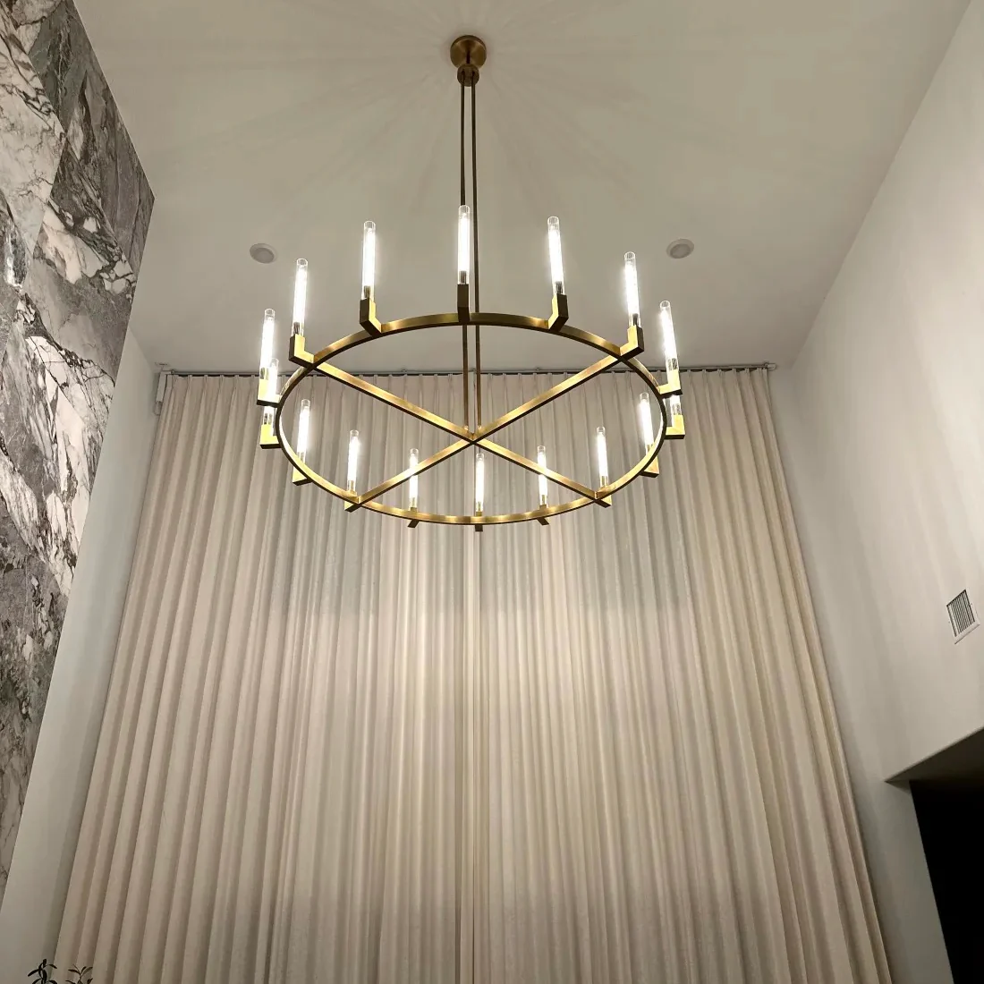 Caneluxe Round Chandelier