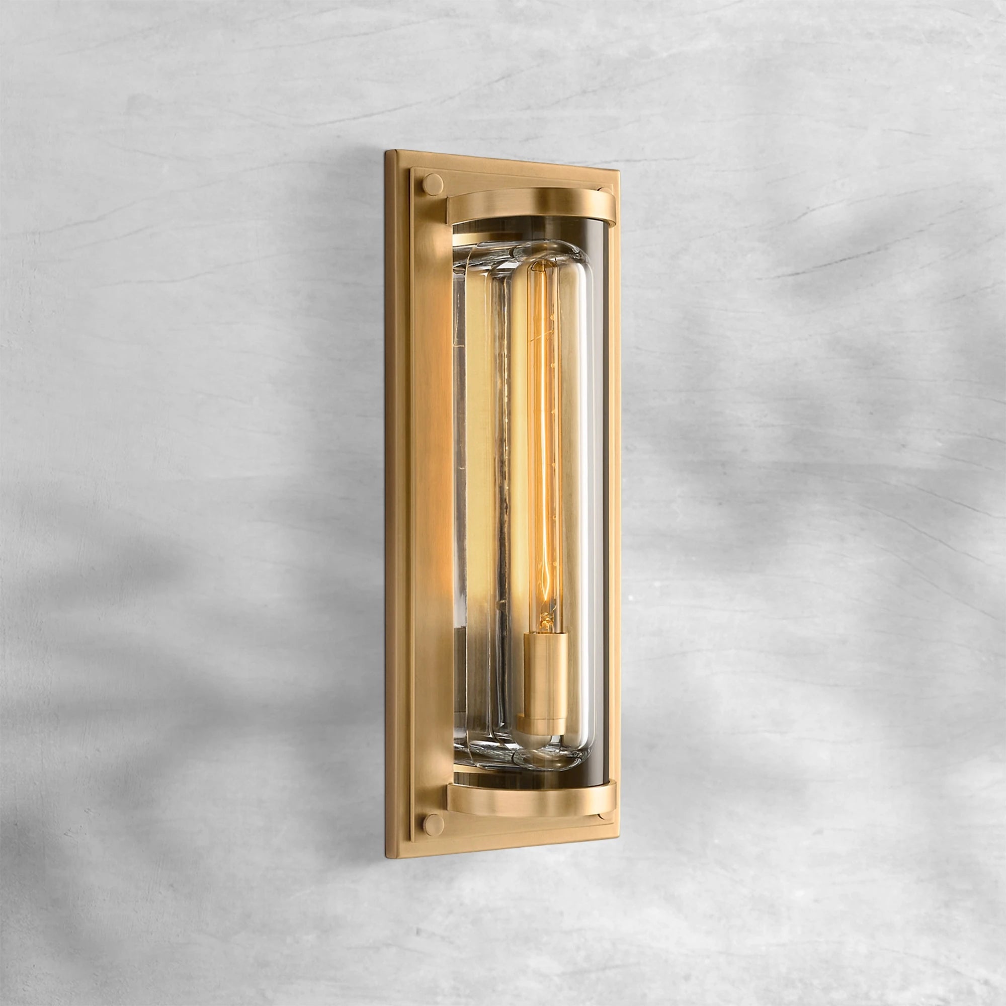 Sable Round Grand Wall Sconce
