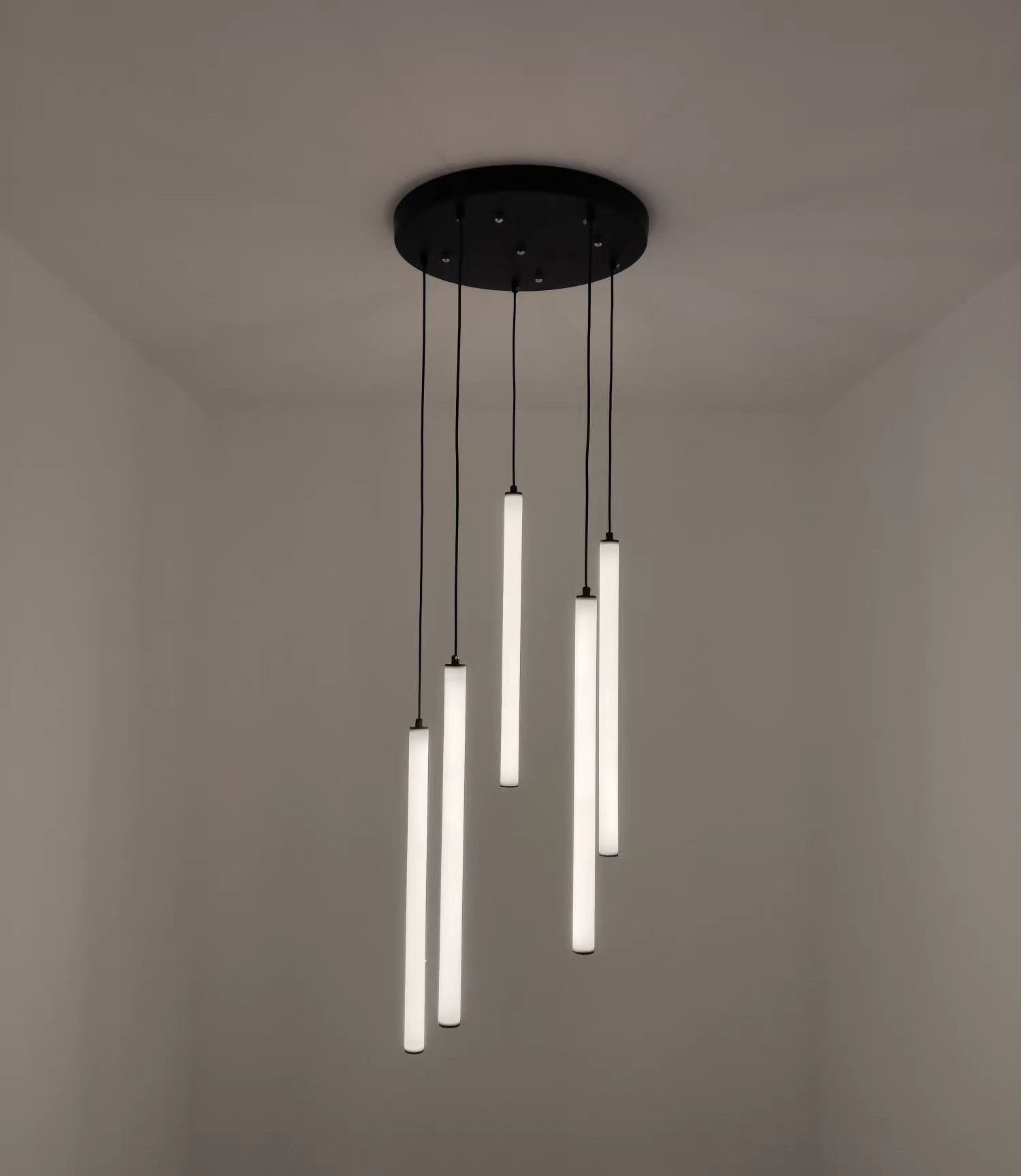 Scandinavia Minimalist White Pendant Light for Bedside/Dining Room/Staircase