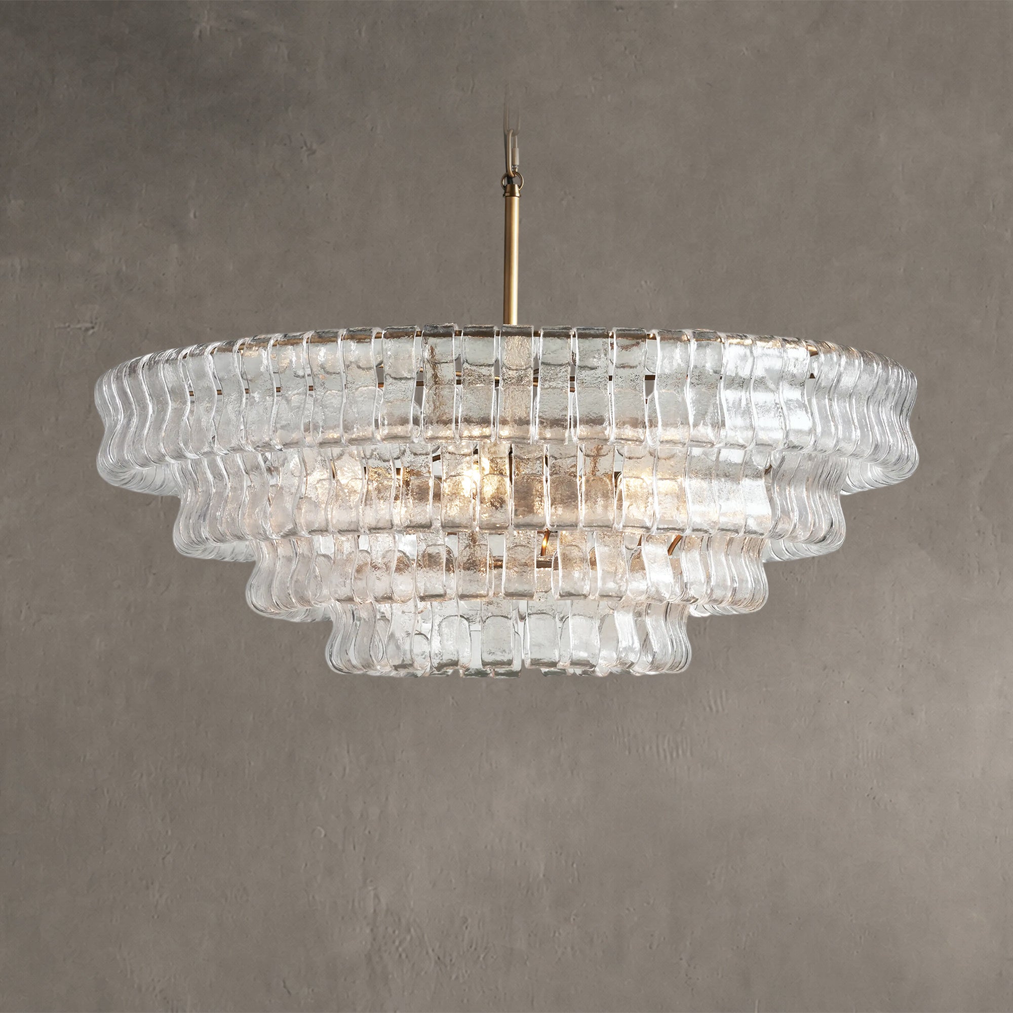 Ghiaccio Round Chandelier | Valley Lamps