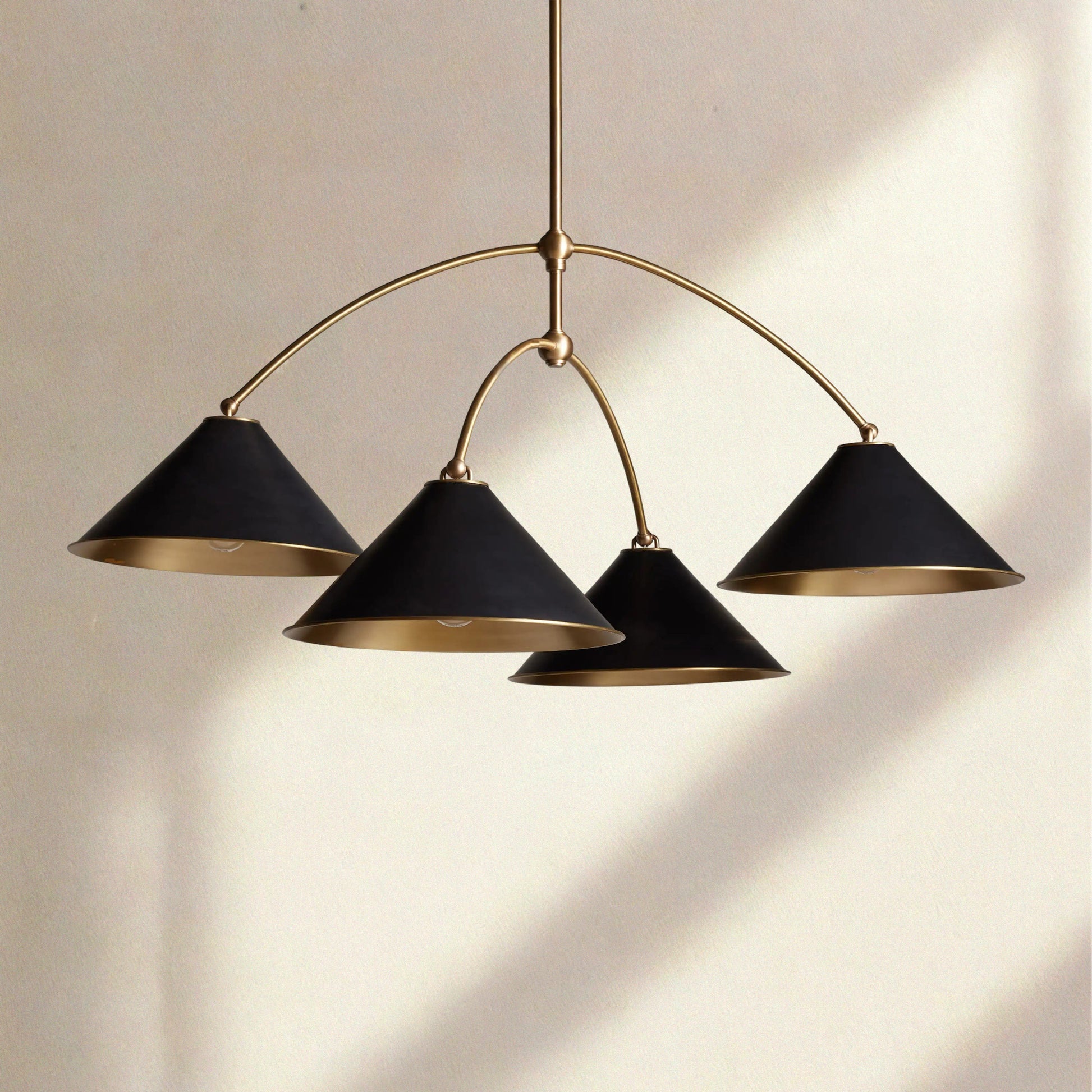 Arno 4-Light Pendant Chandelier