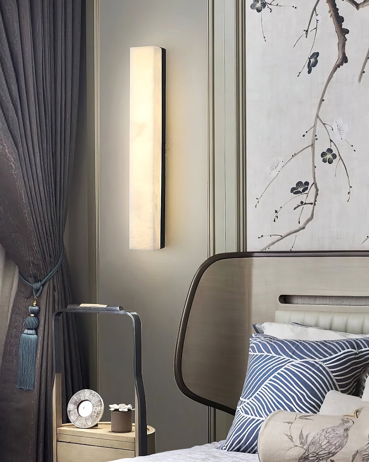 Geometric Alabaster Wall Lamp