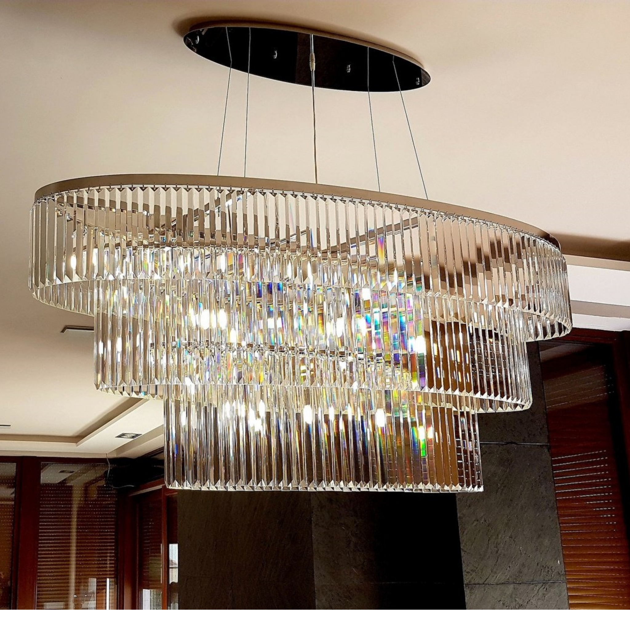 Elite Modern Glass Chandelier - Luchiante