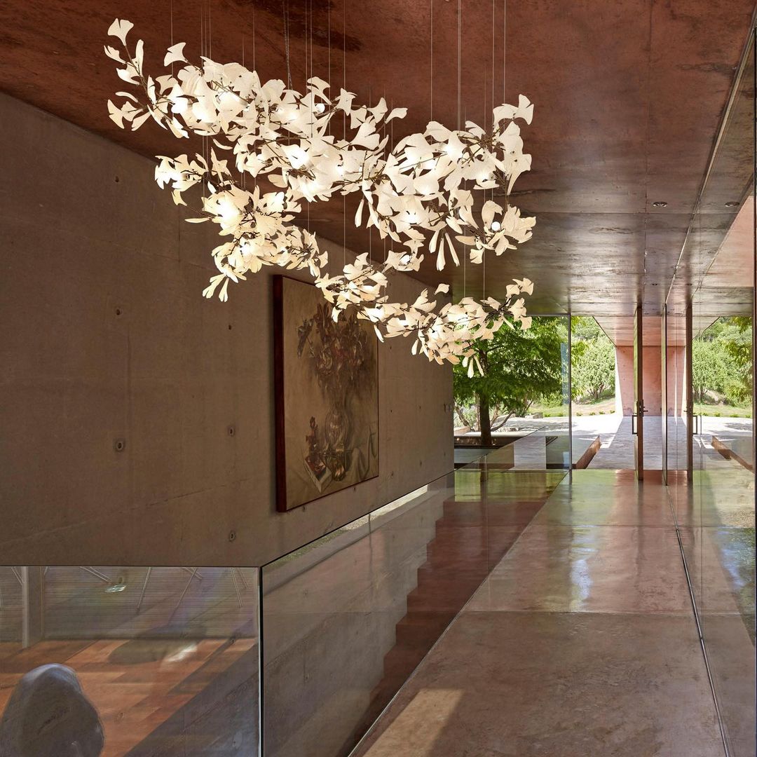 Gingko Leaves Ceramics Spiral Branch Chandelier