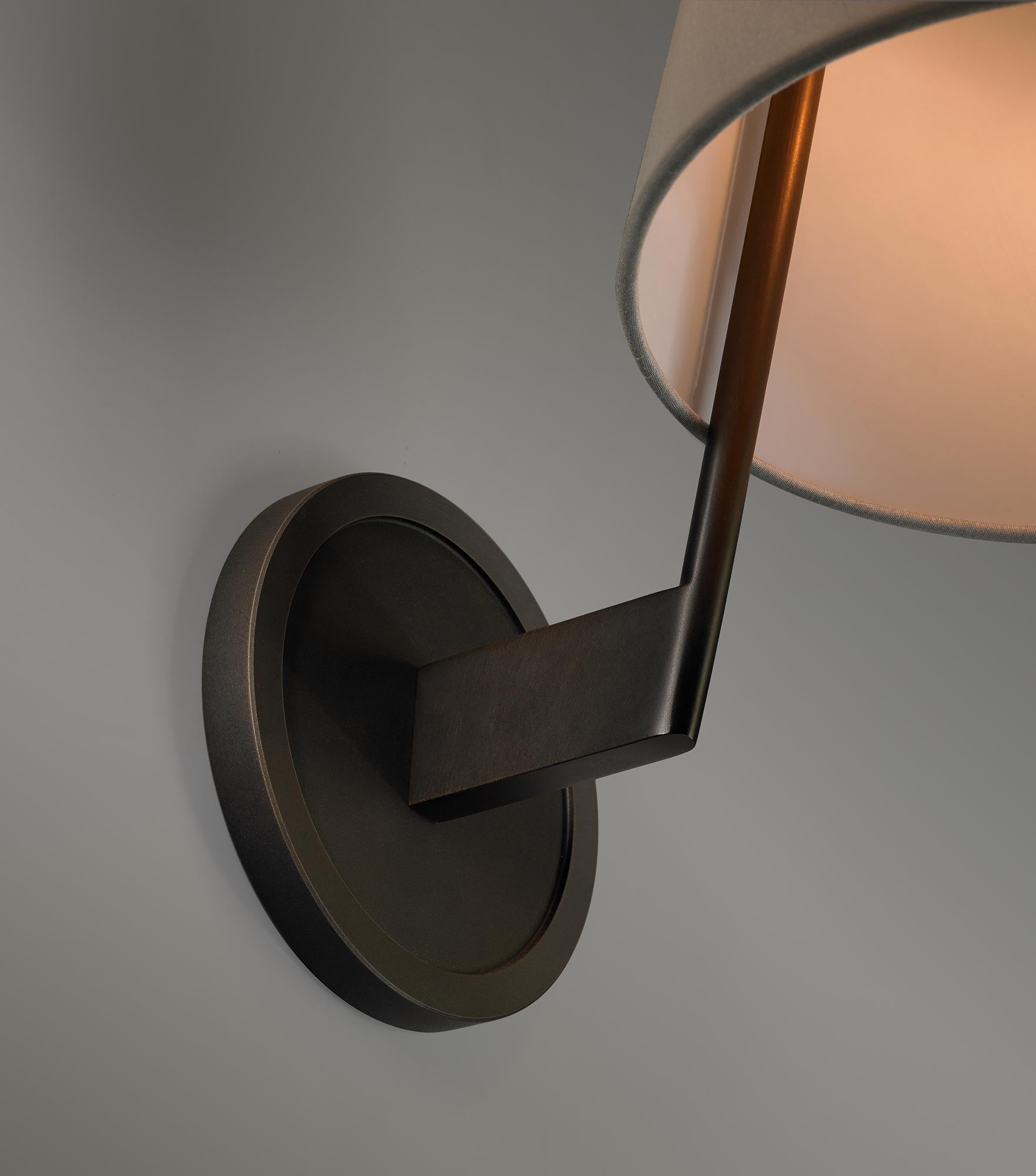 Corniche Circular Wall Sconces//Living Room, DiningRoom, Bedroom