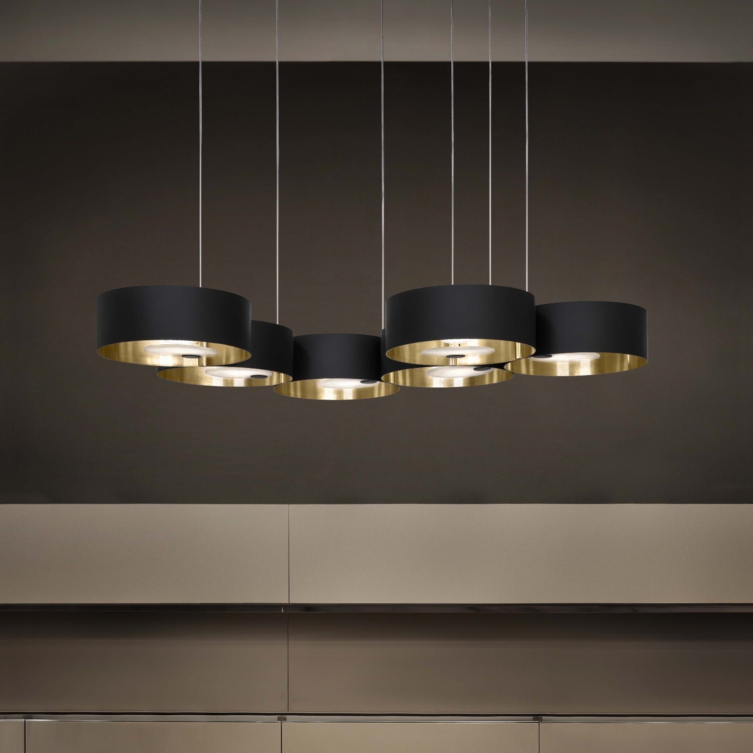 Sound OR6 | 6-Light Modern Chandelier