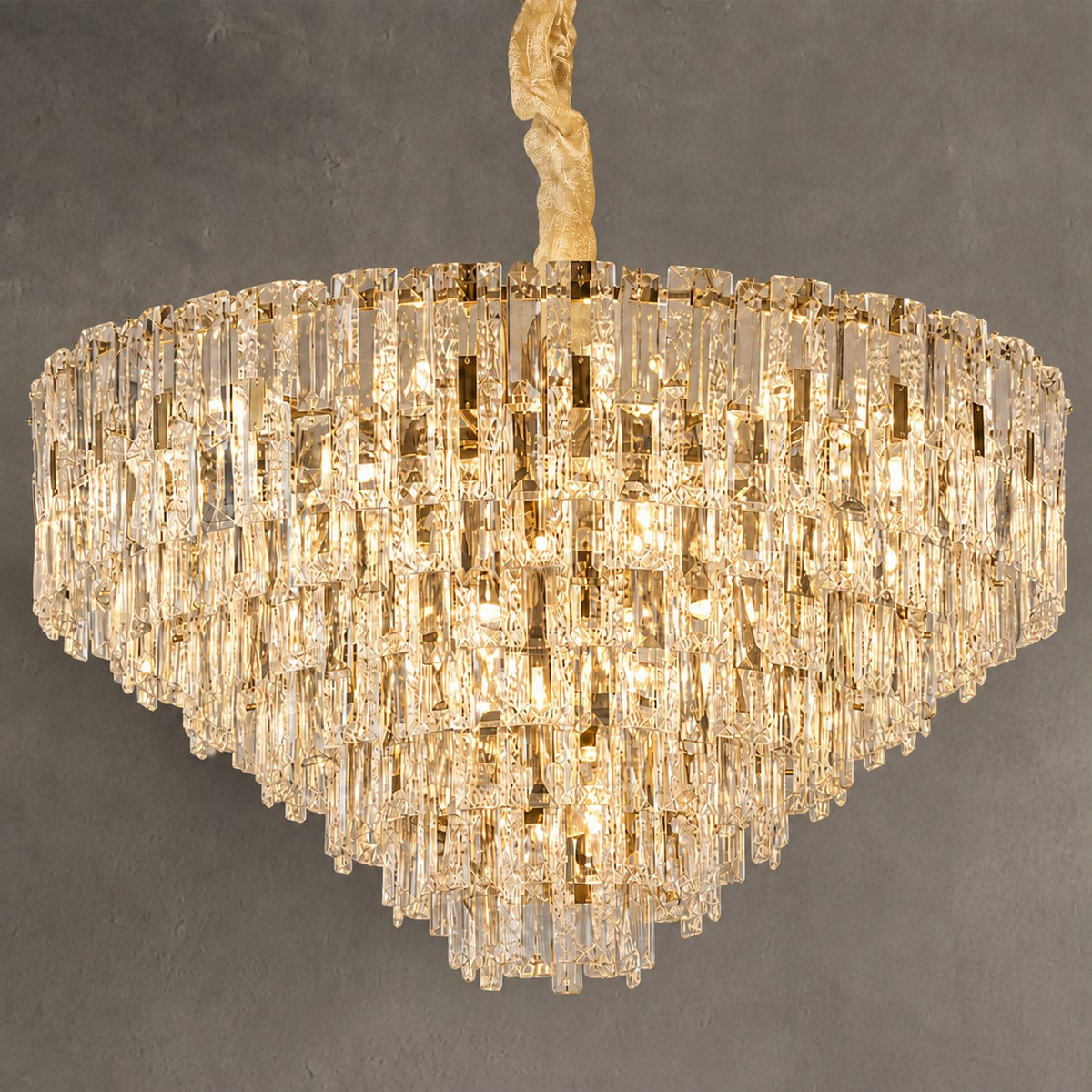 Notturno Crystal Crown Chandelier