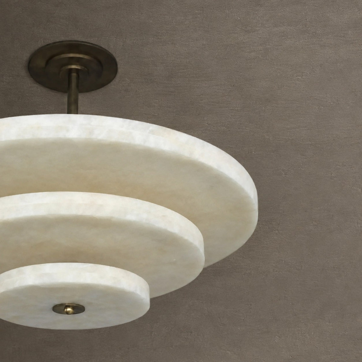 Alabaster Bronze & White LED Chandelier – Elegant 33‑Inch