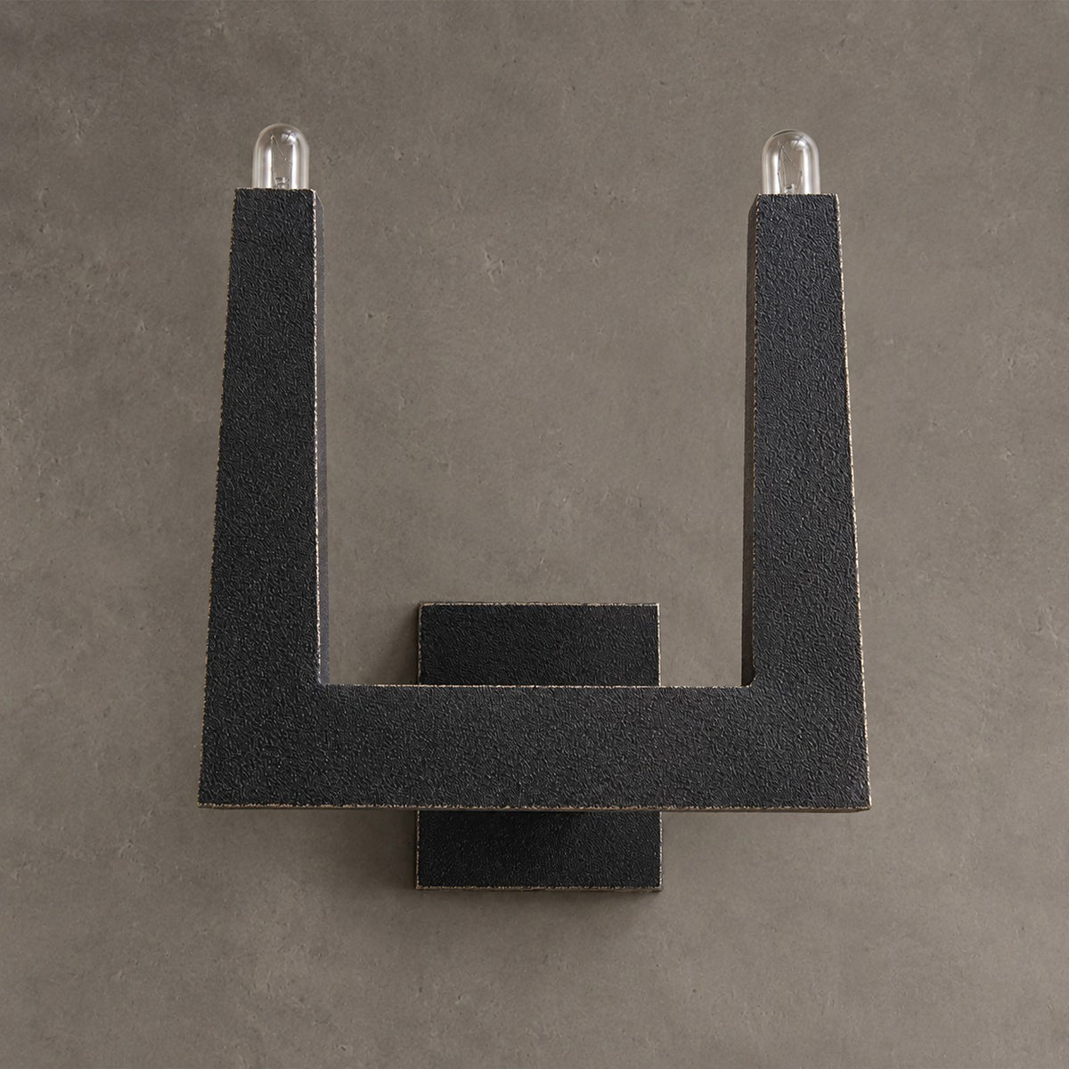 Emvelle Sconce