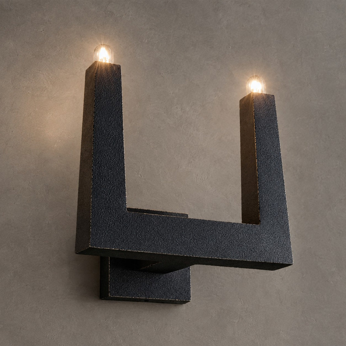 Emvelle Sconce