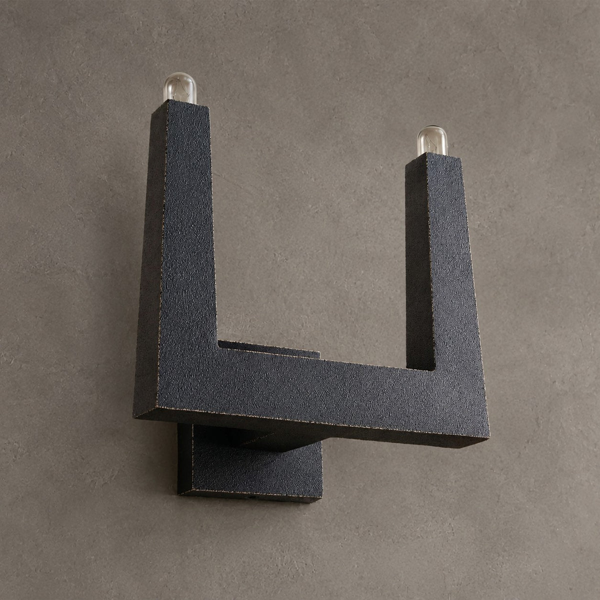 Emvelle Sconce