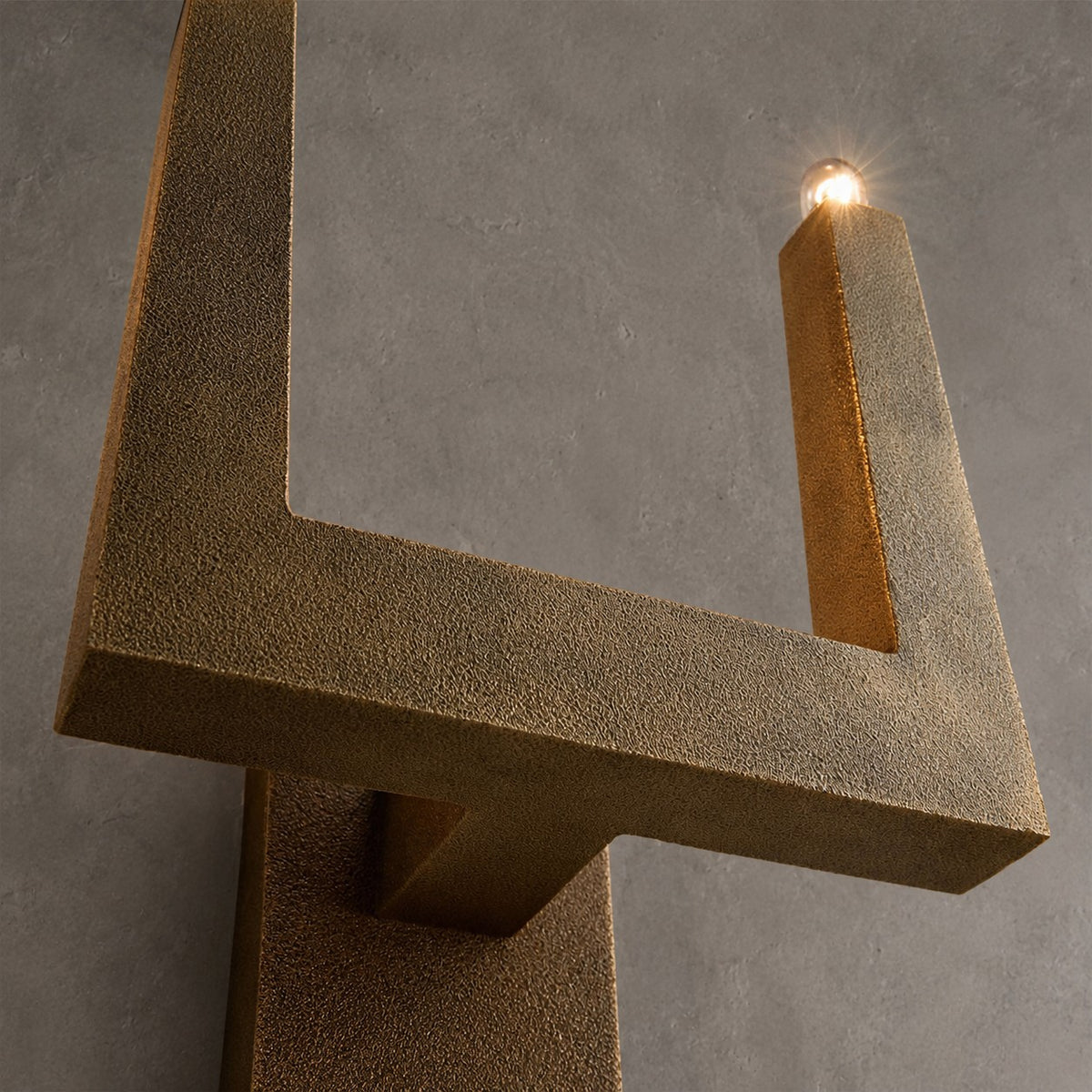 Emvelle Sconce