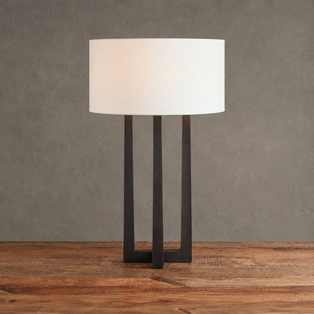 Emvelle Table Lamp