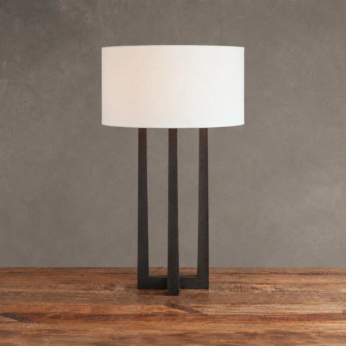 Emvelle Table Lamp