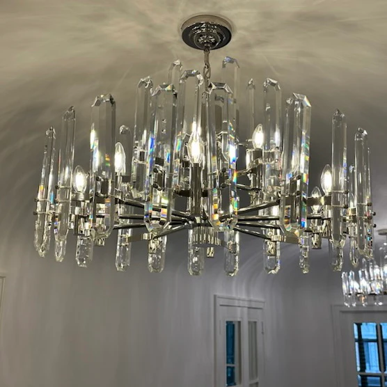 https://cdn.shopify.com/s/files/1/0618/9567/1984/files/fanci-chandelier-boniton-crystal-round-chandelier-243648-24.png?v=1765968034