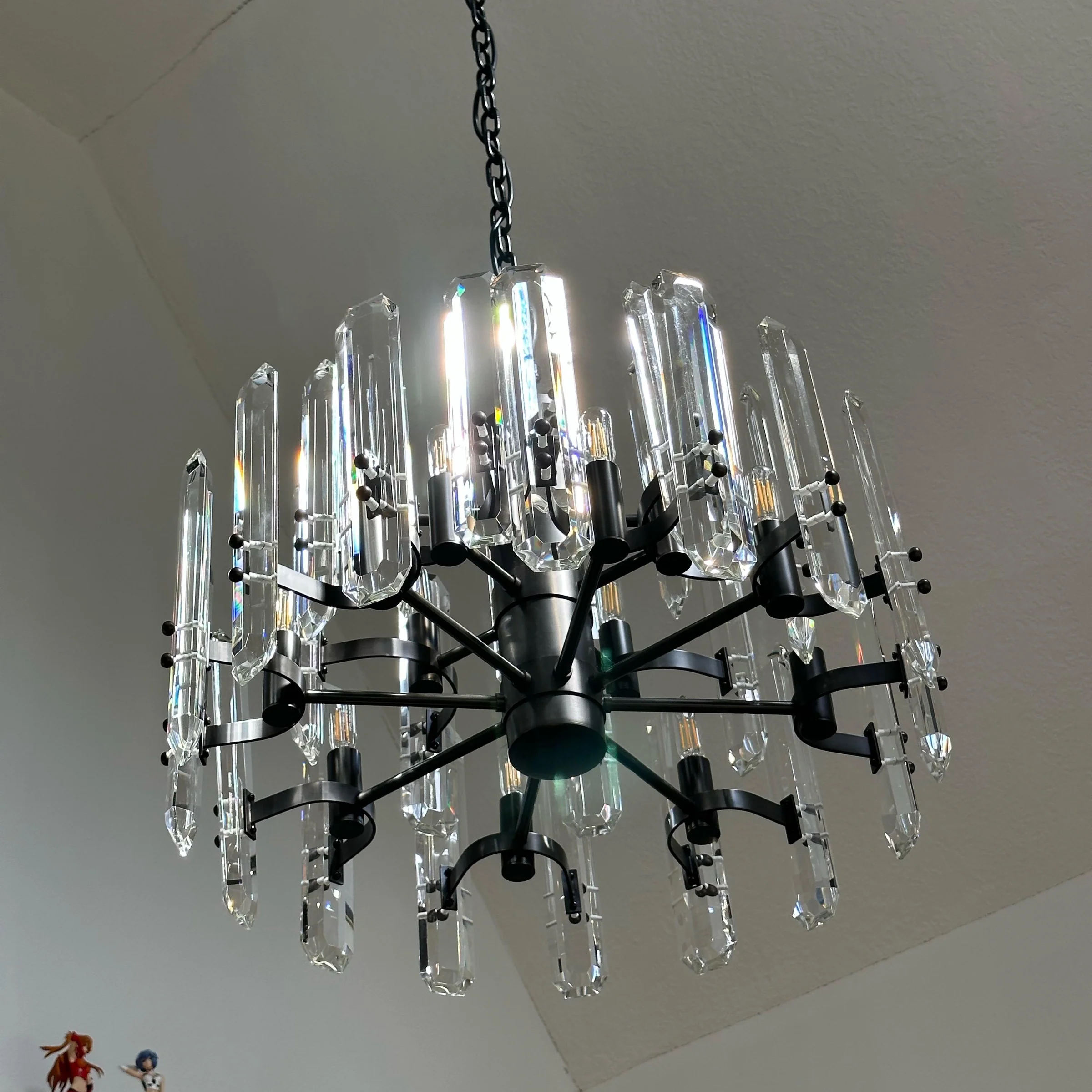https://cdn.shopify.com/s/files/1/0618/9567/1984/files/fanci-chandelier-boniton-crystal-round-chandelier-243648-33.png?v=1765968060